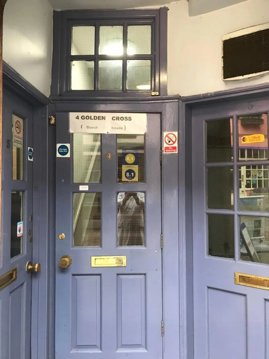 Facade/entrance in Golden Cross Guesthouse