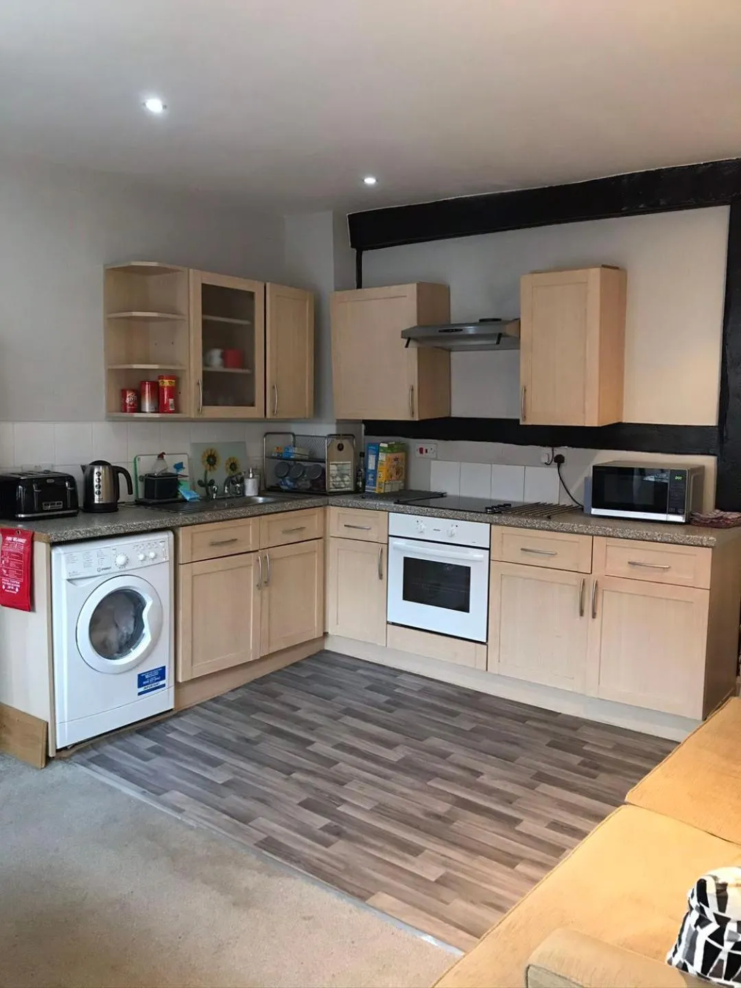 Kitchen or kitchenette in Golden Cross Guesthouse