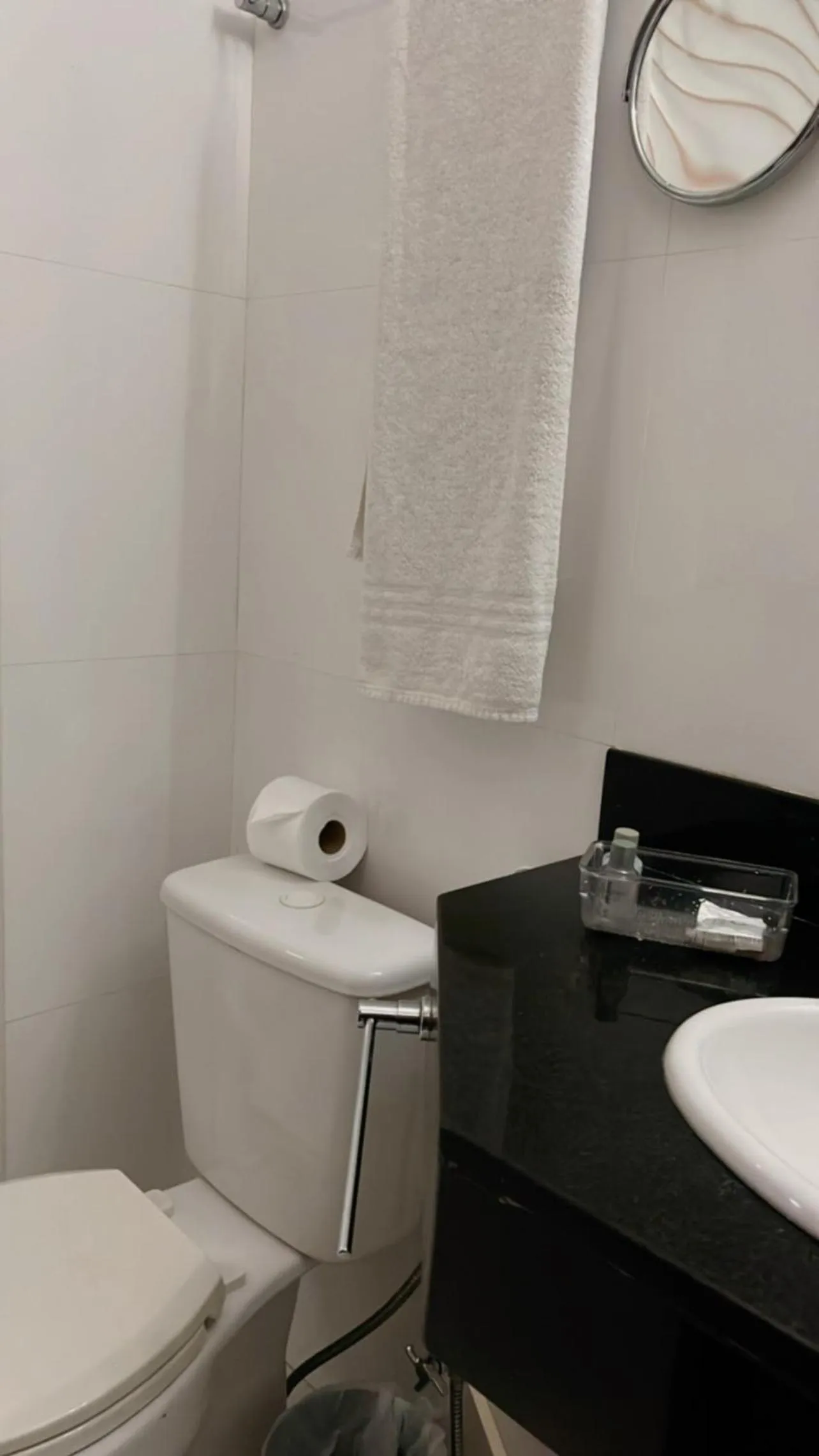 Bathroom in Mont Blanc Apart Hotel - Duque de Caxias