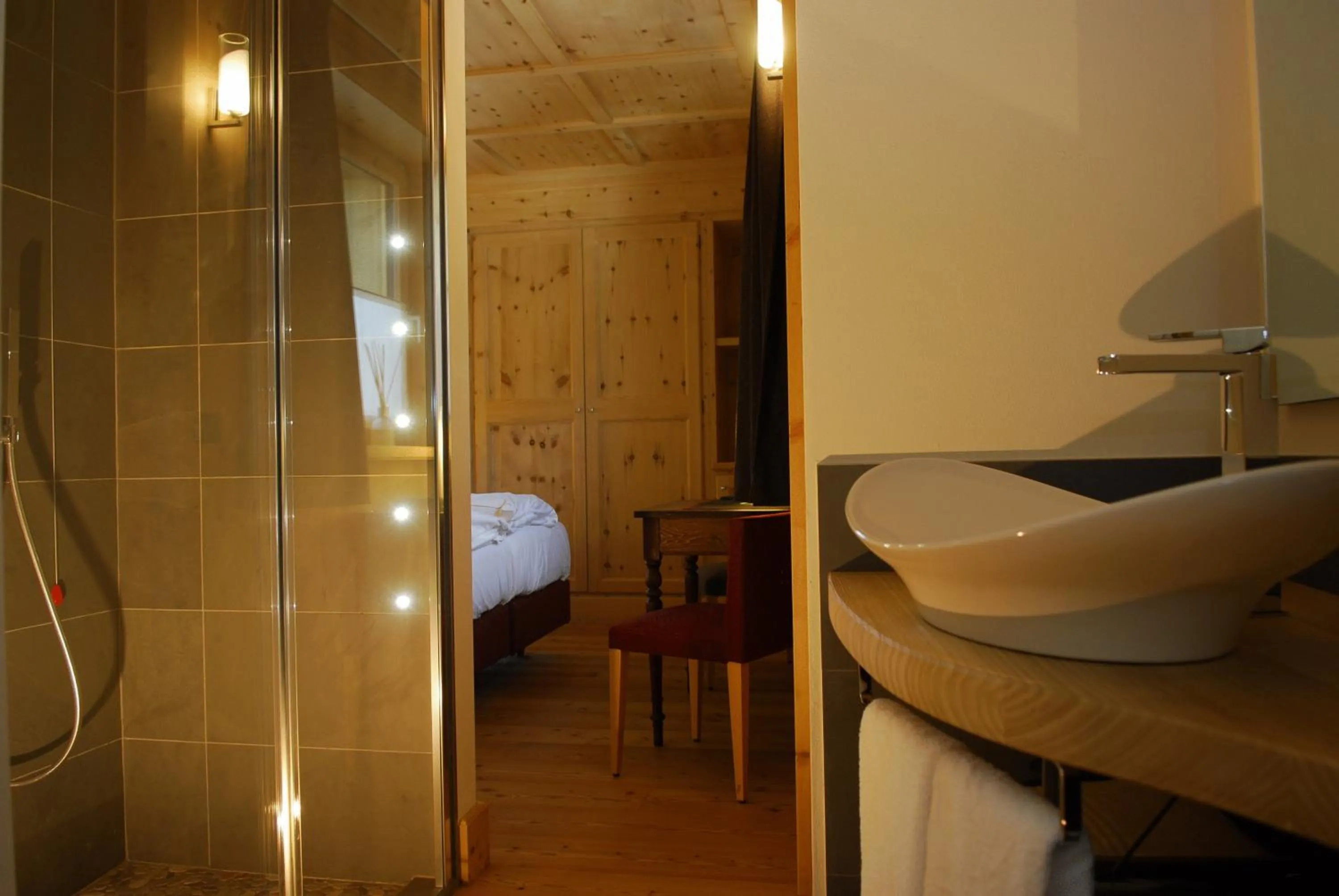 Shower in Alpen Hotel Chalet