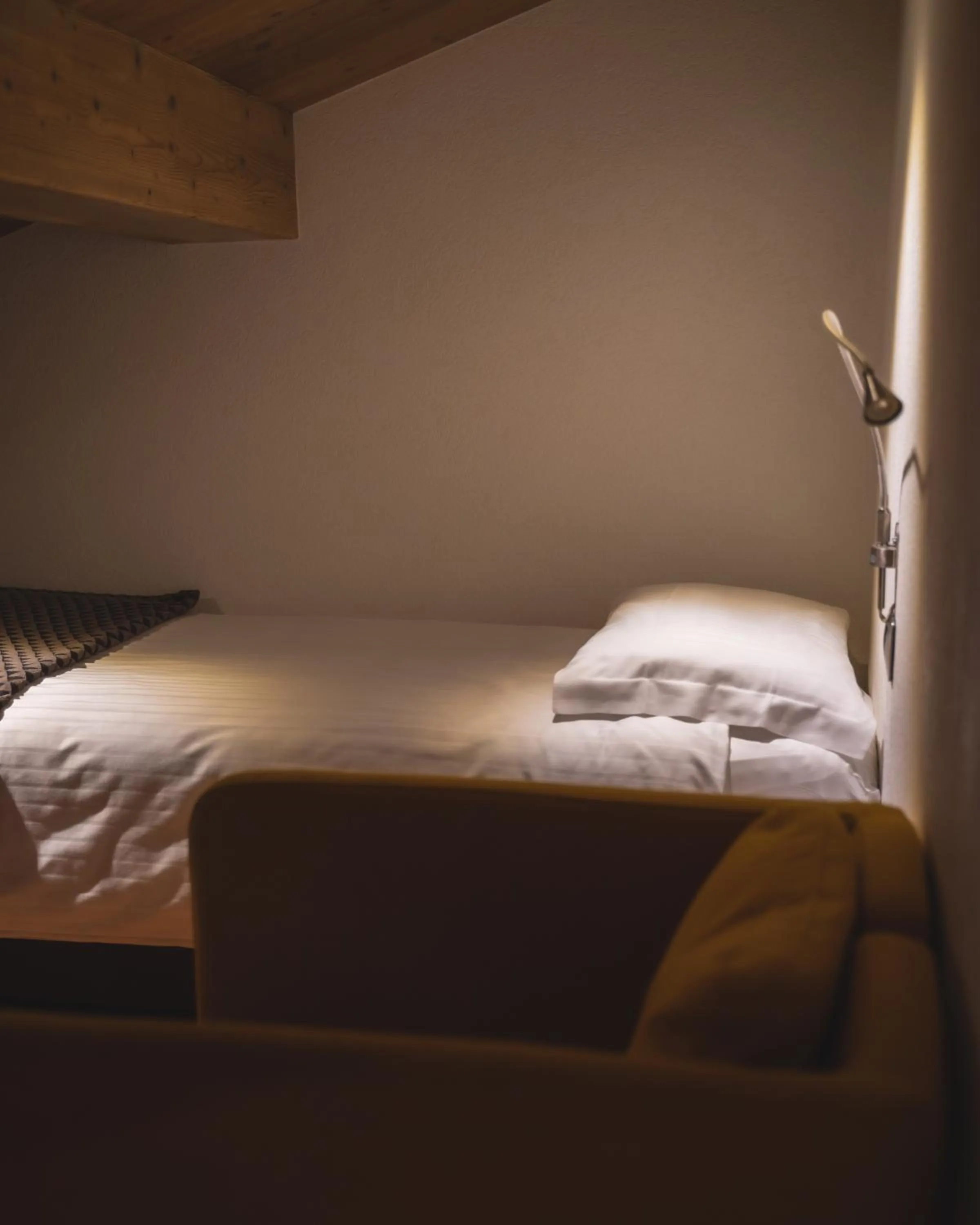 Bedroom, Bed in Alpen Hotel Chalet