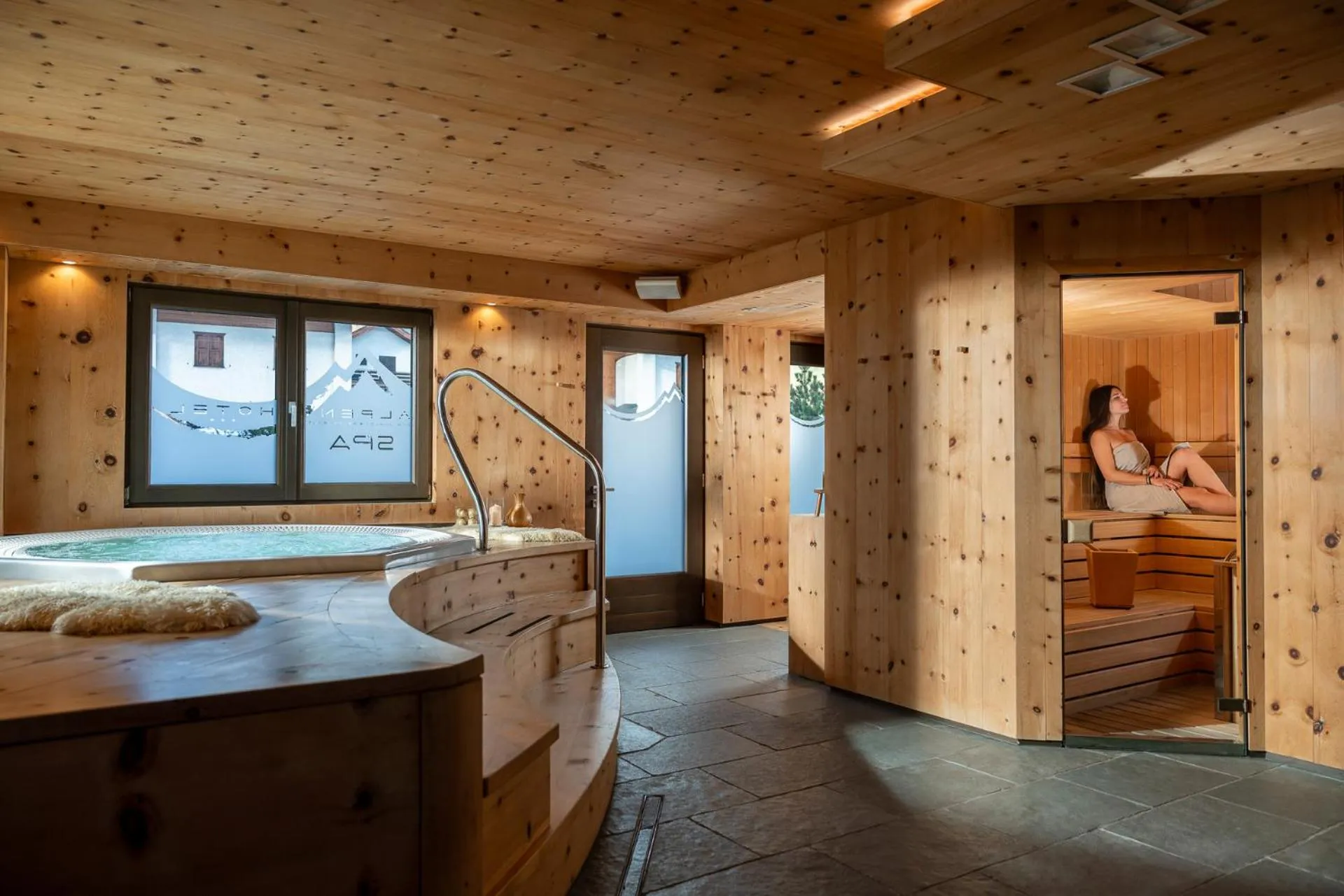 Spa and wellness centre/facilities in Alpen Hotel Chalet