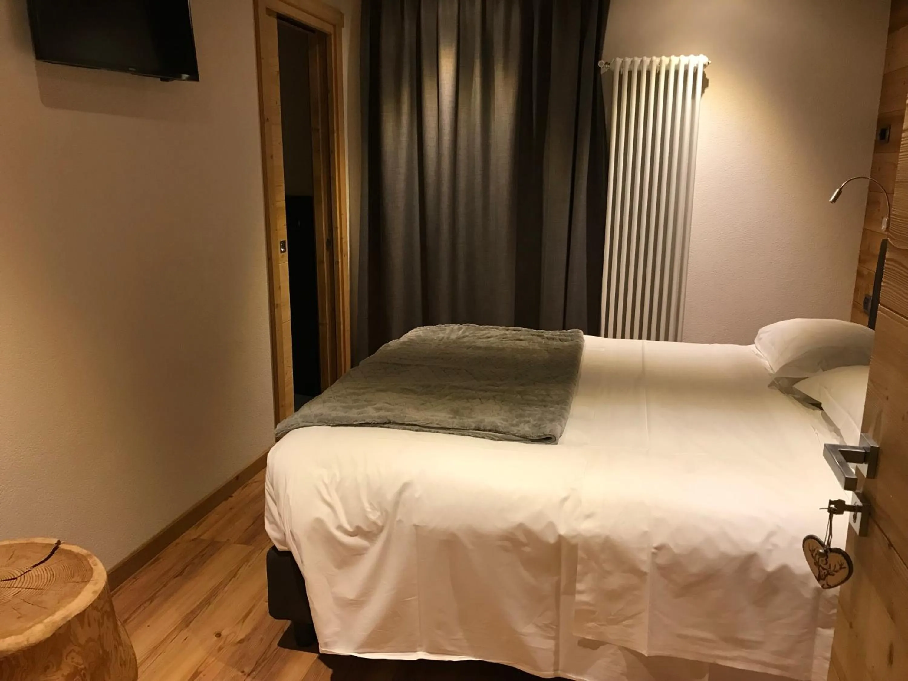 Bed in Alpen Hotel Chalet