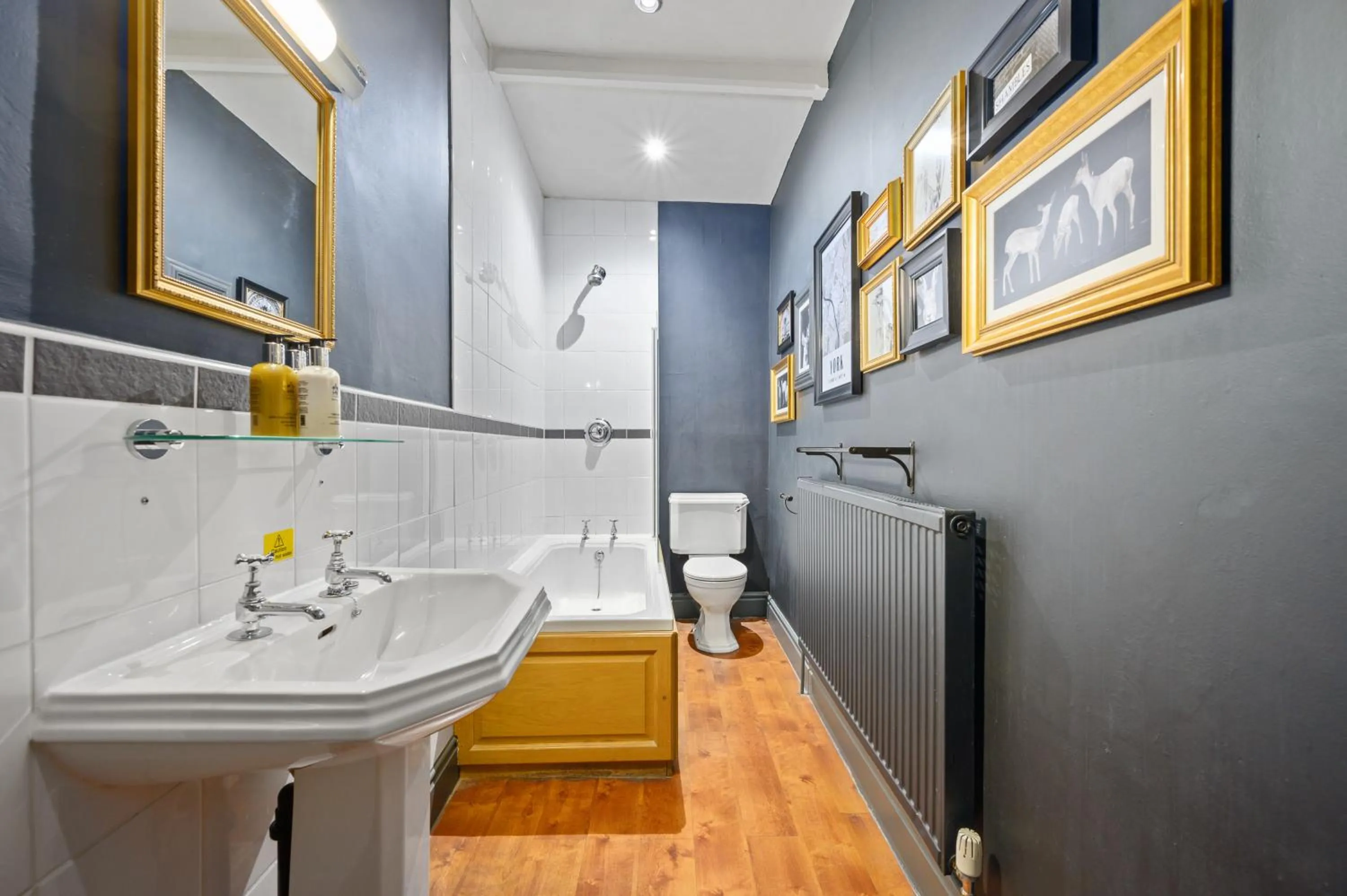 Toilet, Bathroom in Lamb & Lion Hotel, Sure Hotel Collection by Best Western