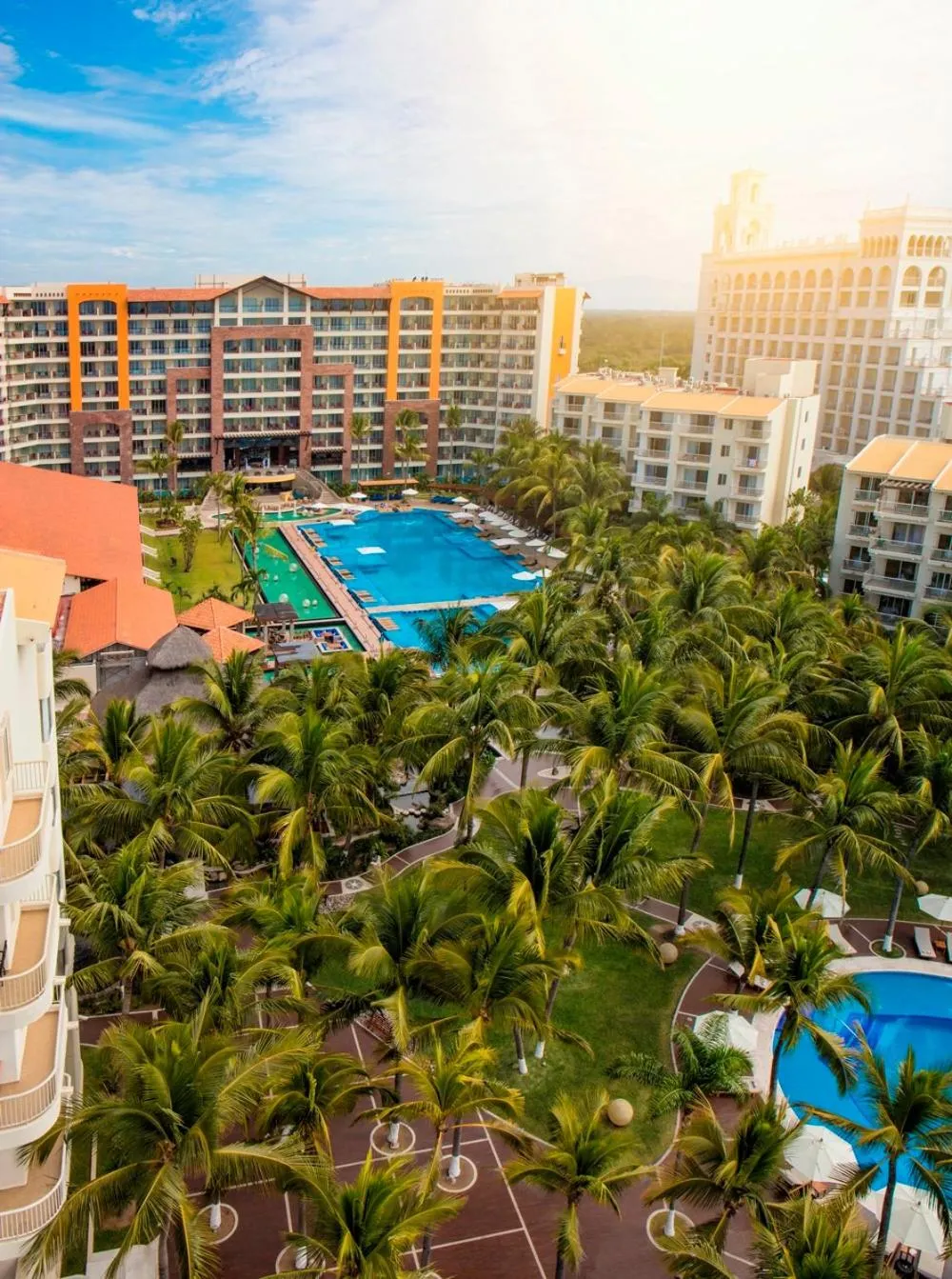 Property building in Krystal Grand Nuevo Vallarta