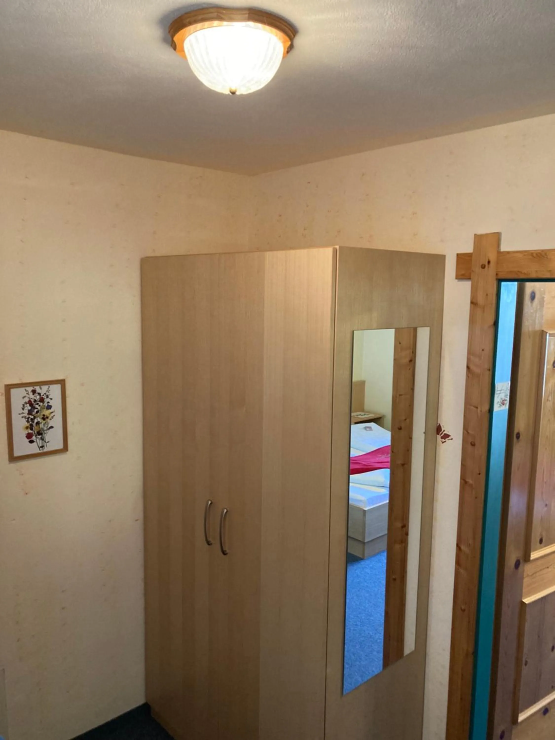 Photo of the whole room, Bed in Berghotel Presslauer