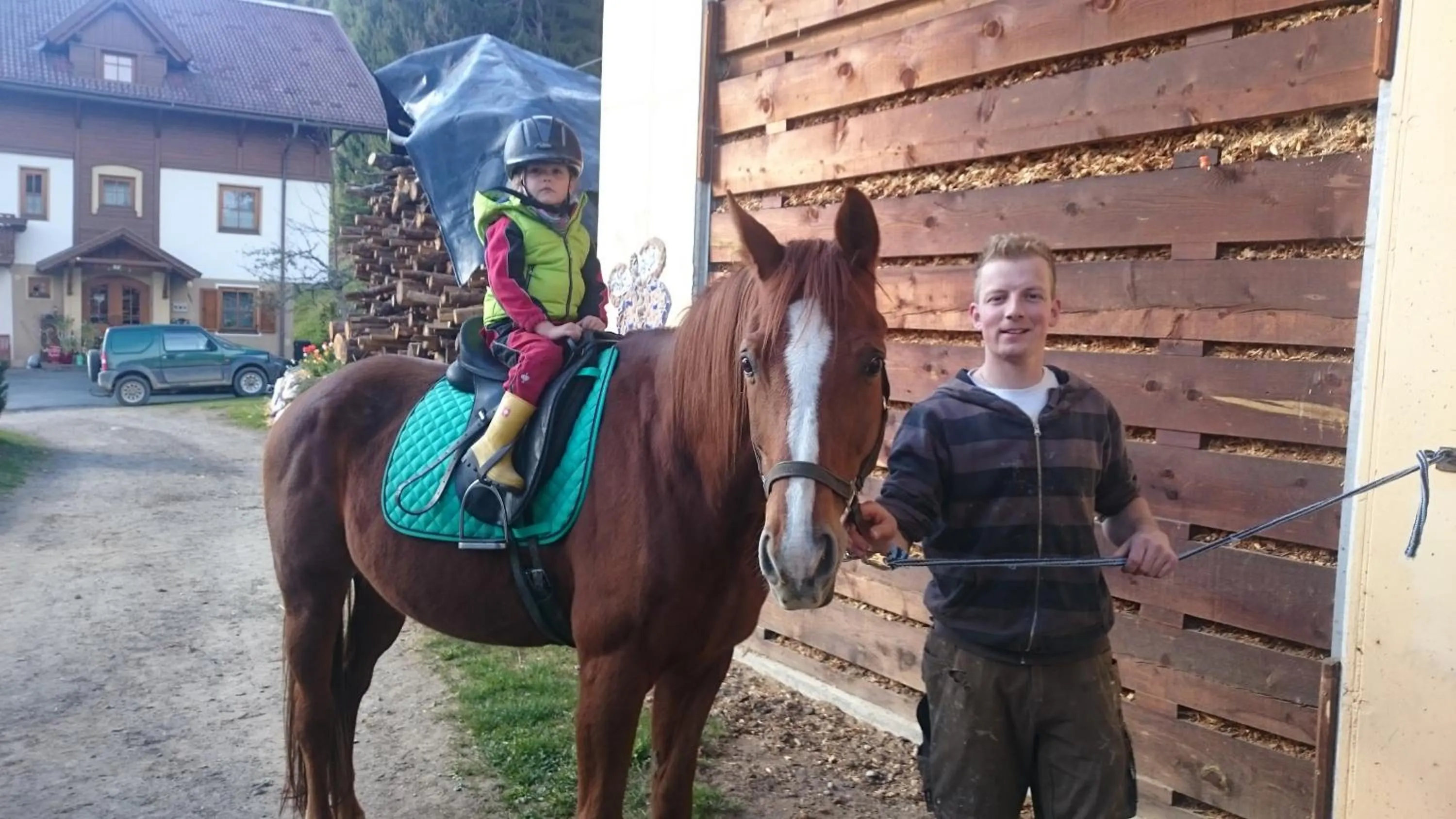 Horse-riding in Berghotel Presslauer