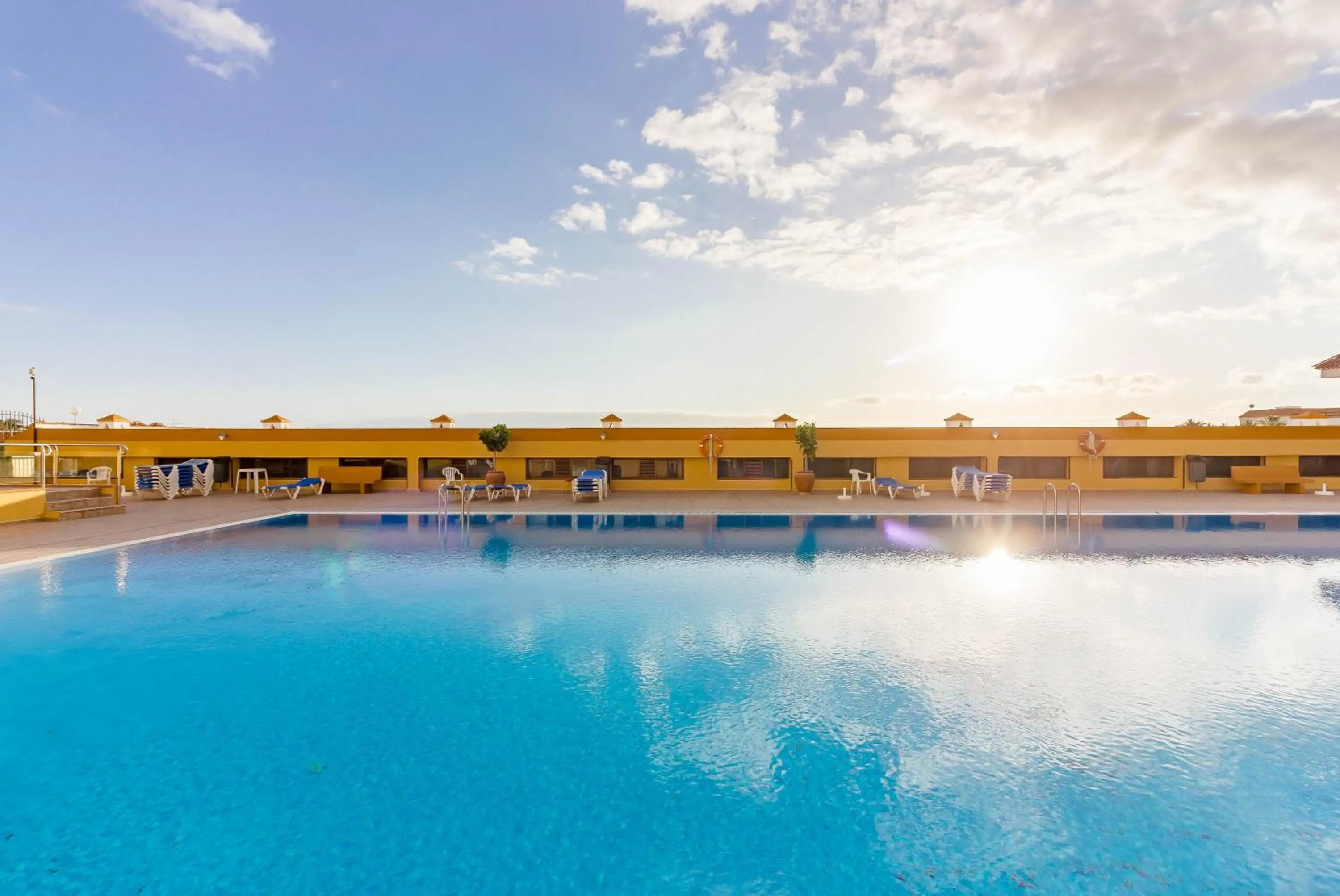 Swimming pool in Seguro El Sol 411