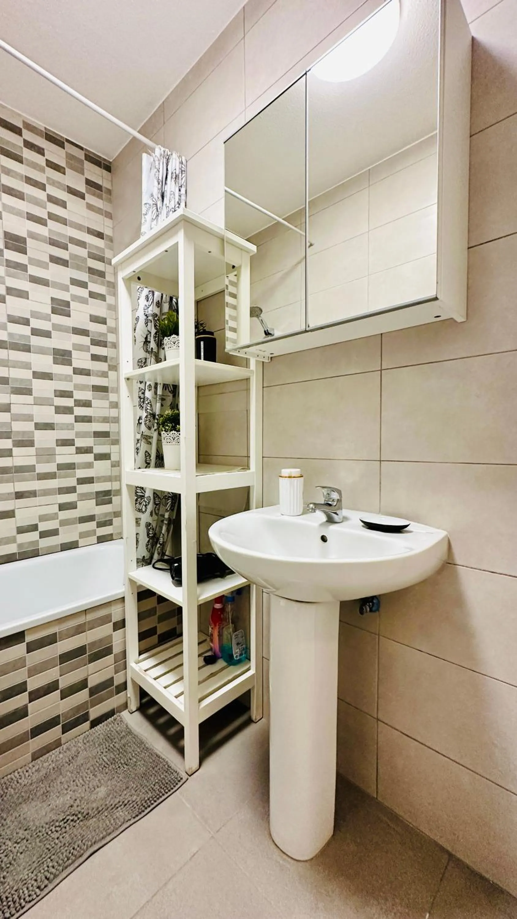 Bathroom in Seguro El Sol 411