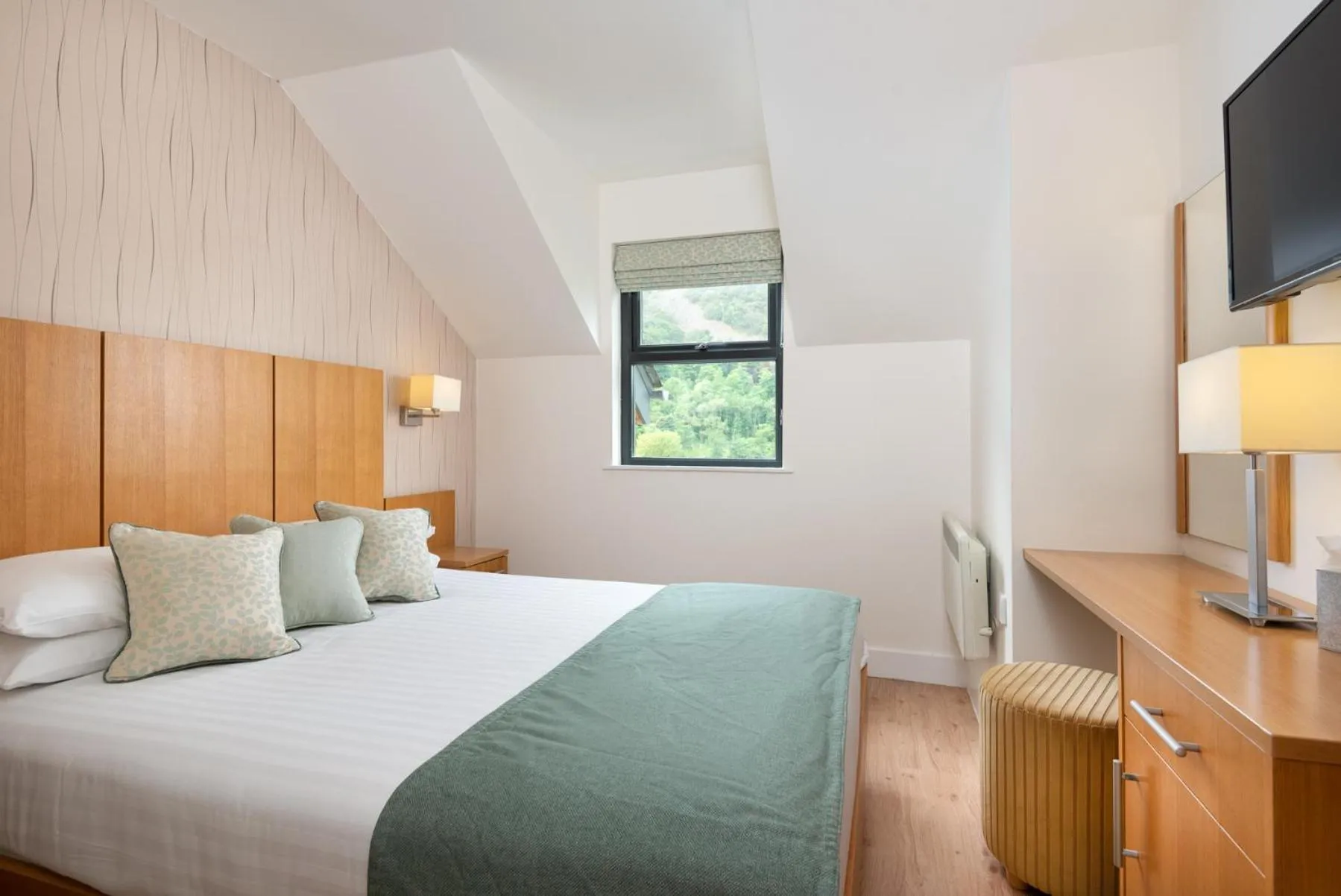 Bedroom, Bed in The Lodge In The Vale