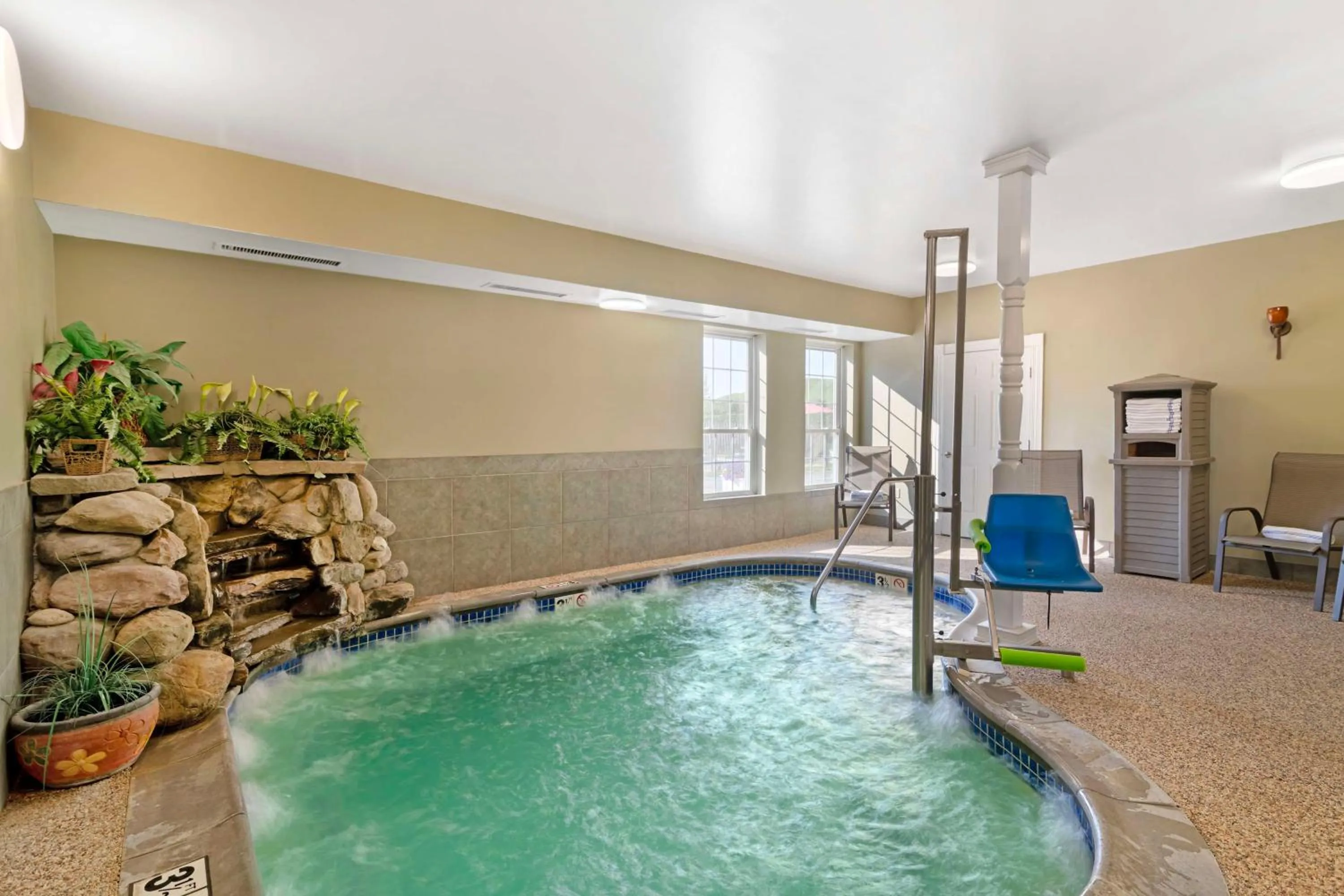 Property building in Best Western White House Inn