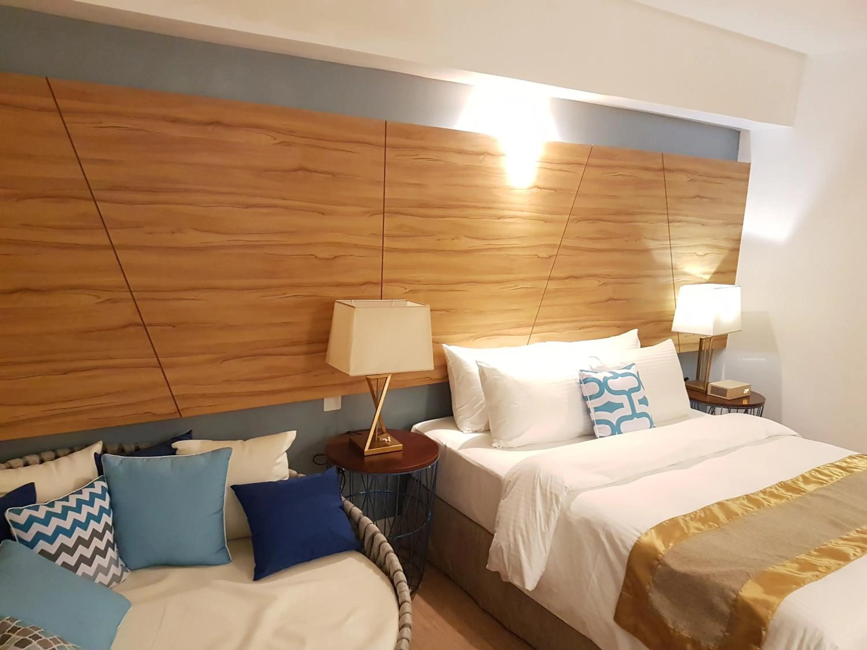 Bedroom, Bed in Ferra Hotel and Garden Suites