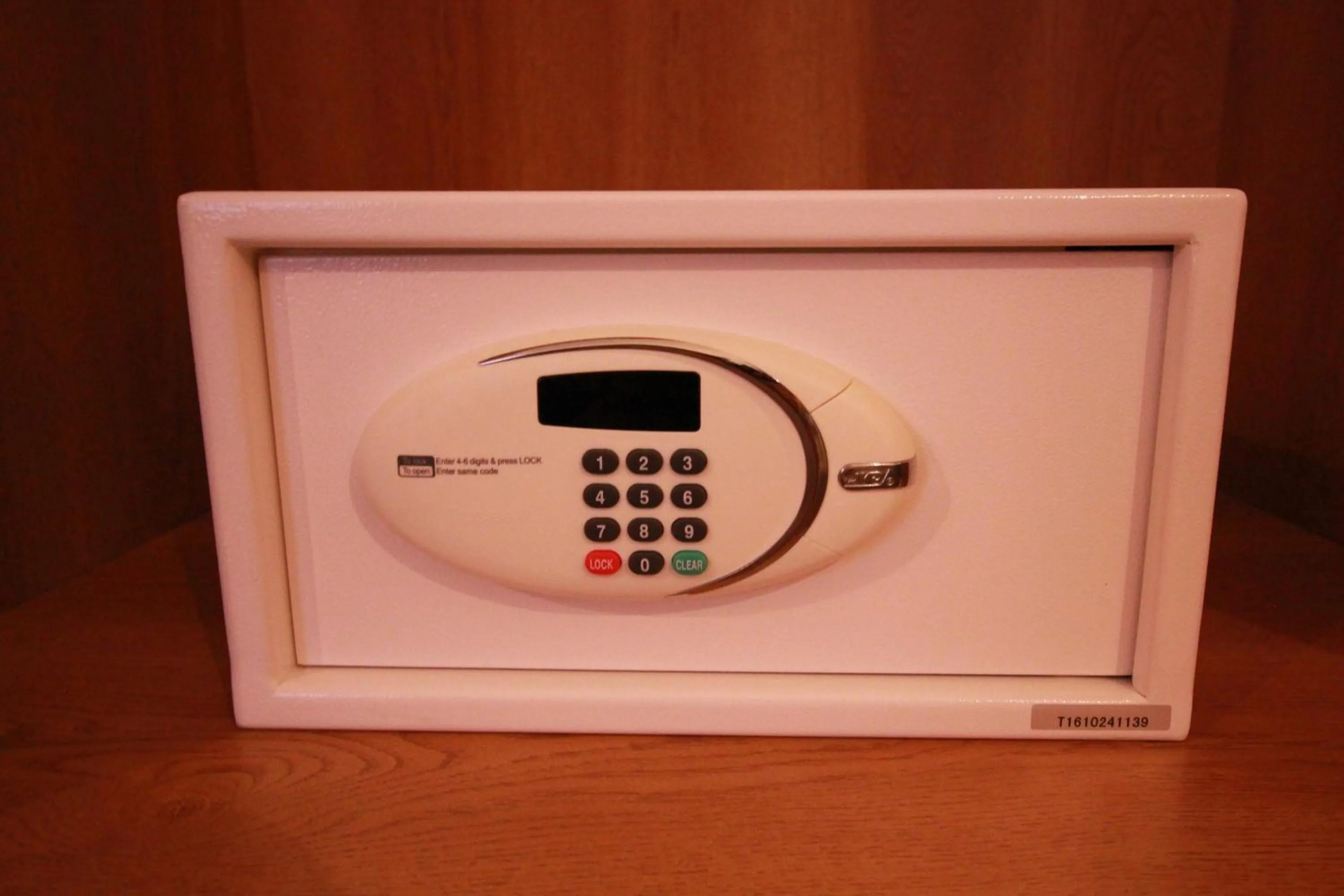 safe in Ferra Hotel and Garden Suites