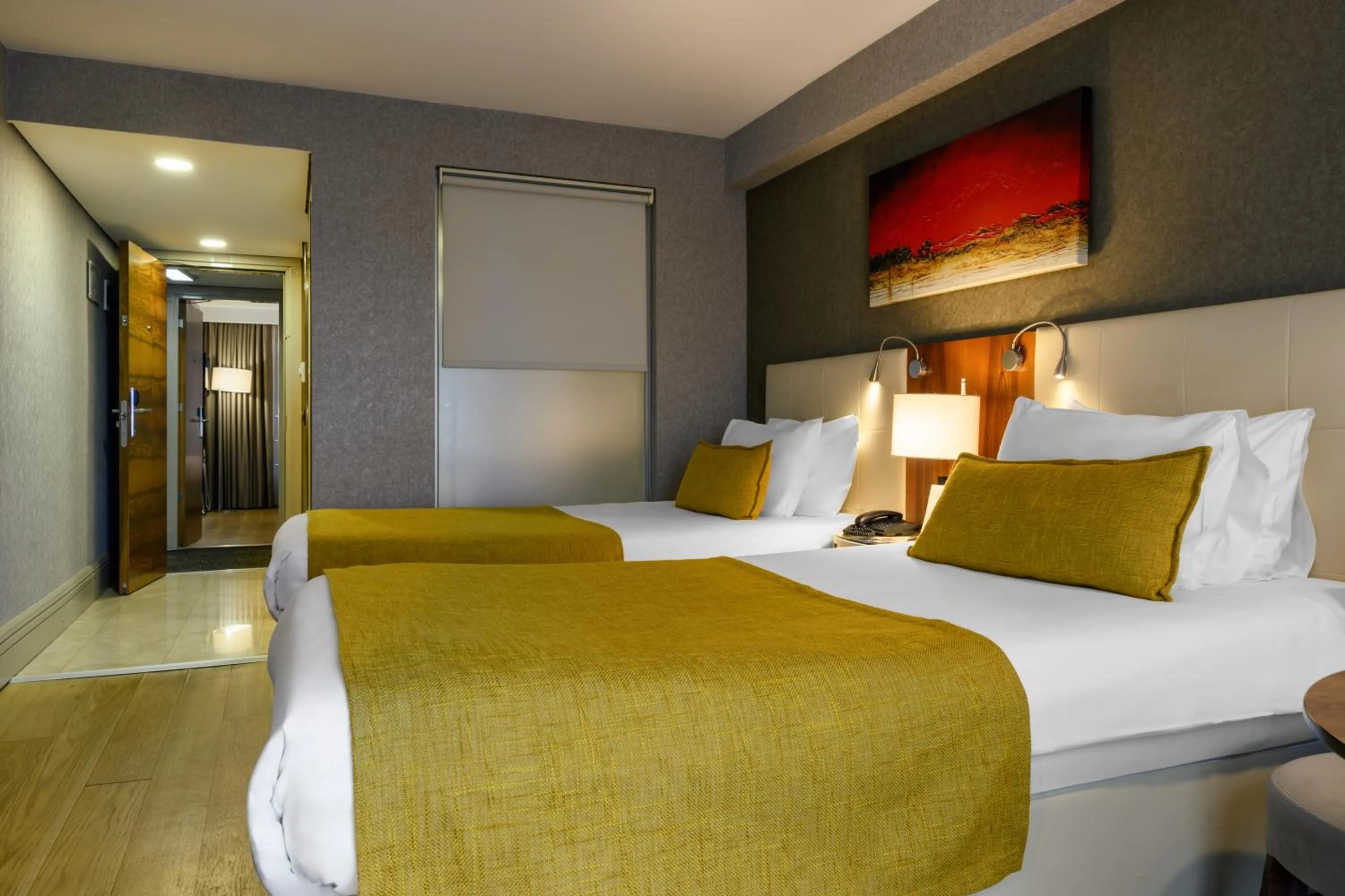 Bedroom, Bed in Ramada by Wyndham Istanbul Grand Bazaar