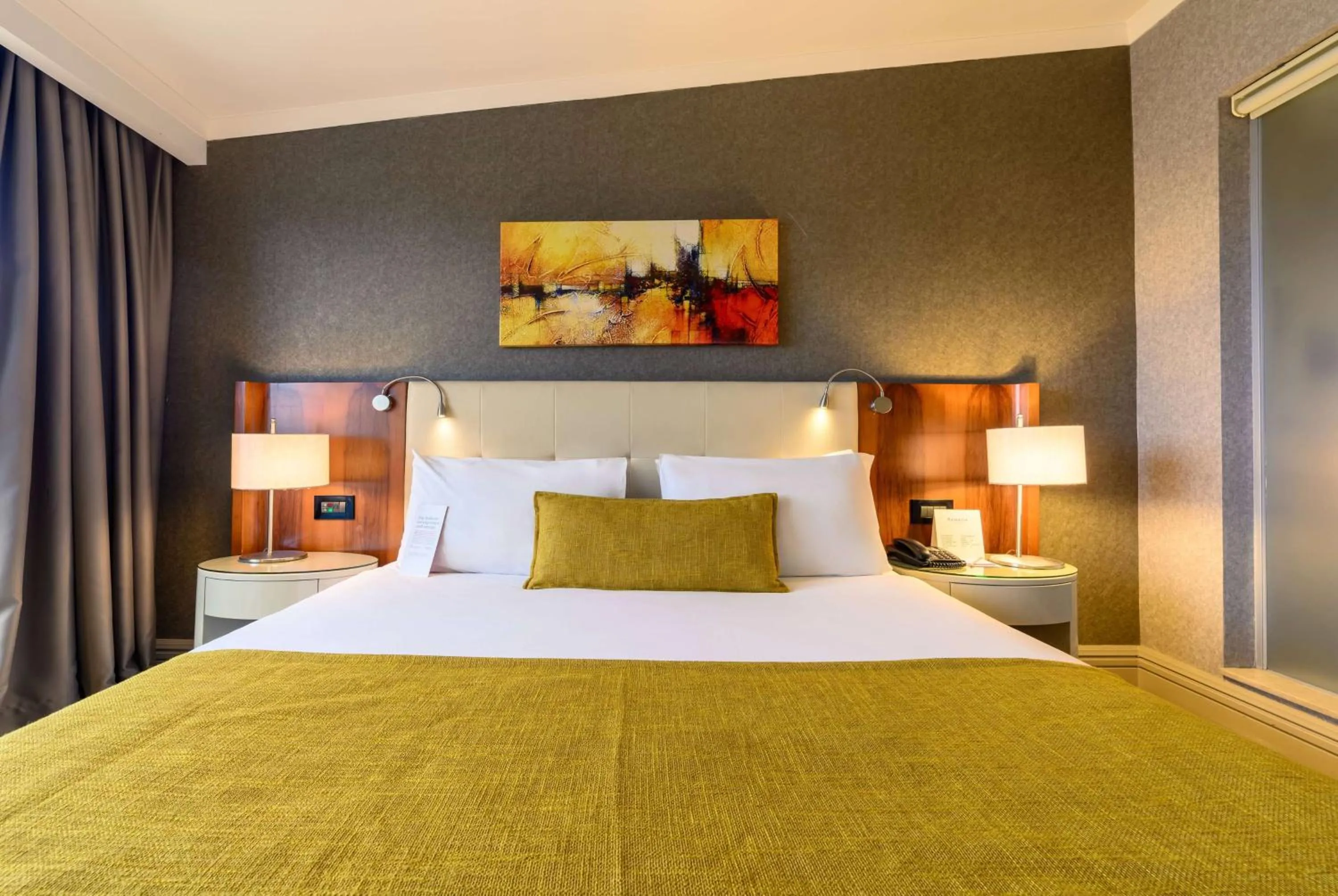 Photo of the whole room, Bed in Ramada by Wyndham Istanbul Grand Bazaar