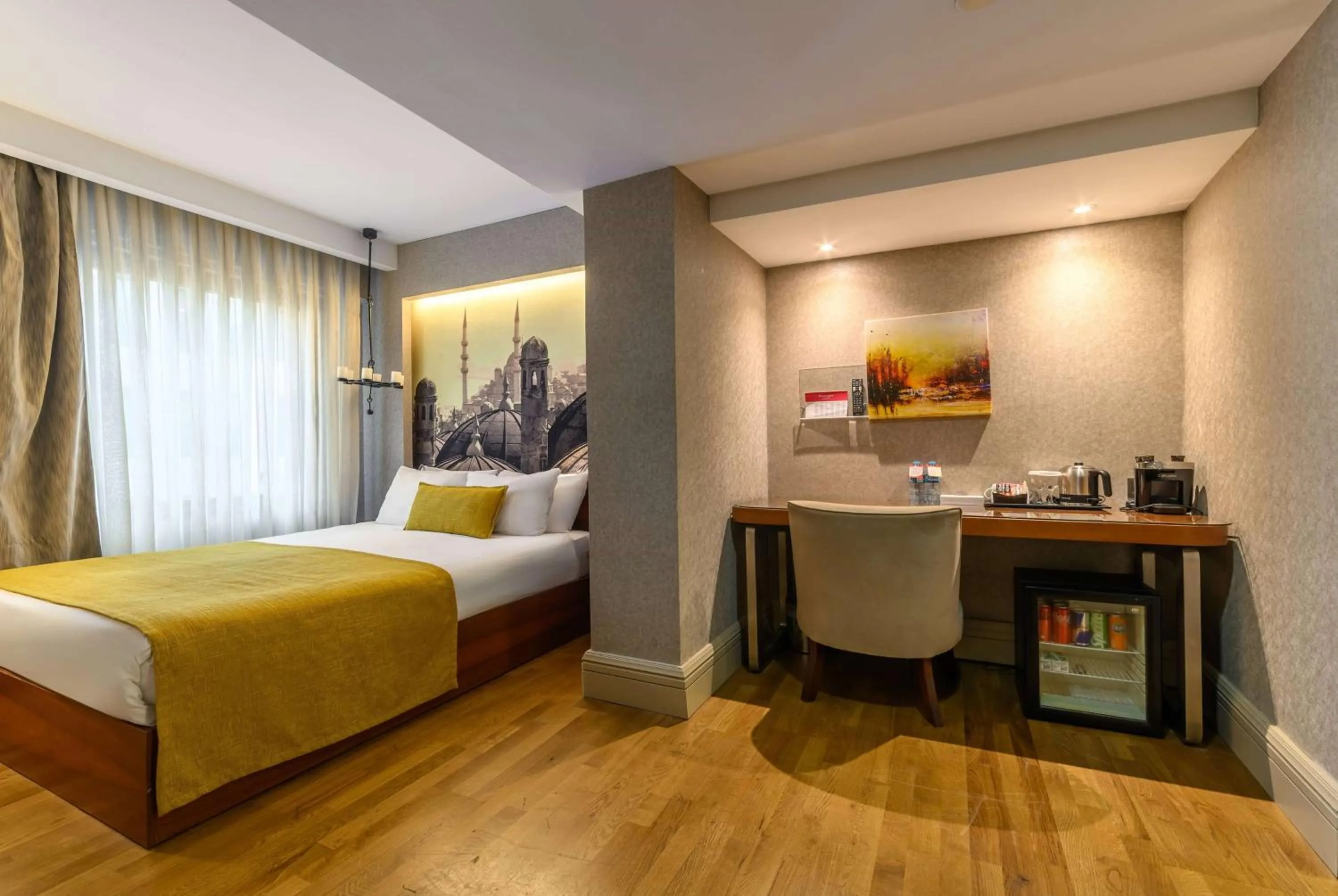 Photo of the whole room, Bed in Ramada by Wyndham Istanbul Grand Bazaar