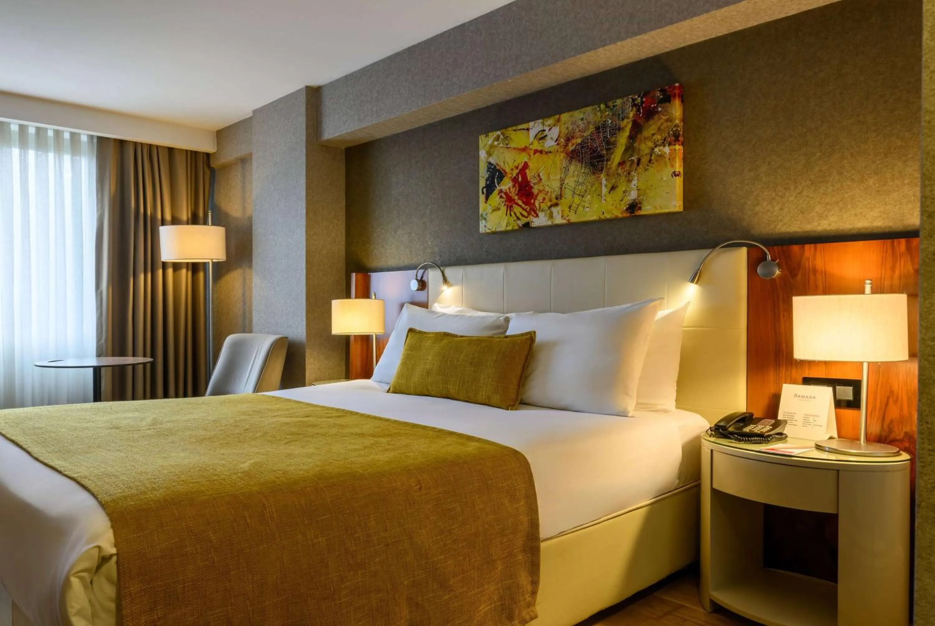 Photo of the whole room, Bed in Ramada by Wyndham Istanbul Grand Bazaar