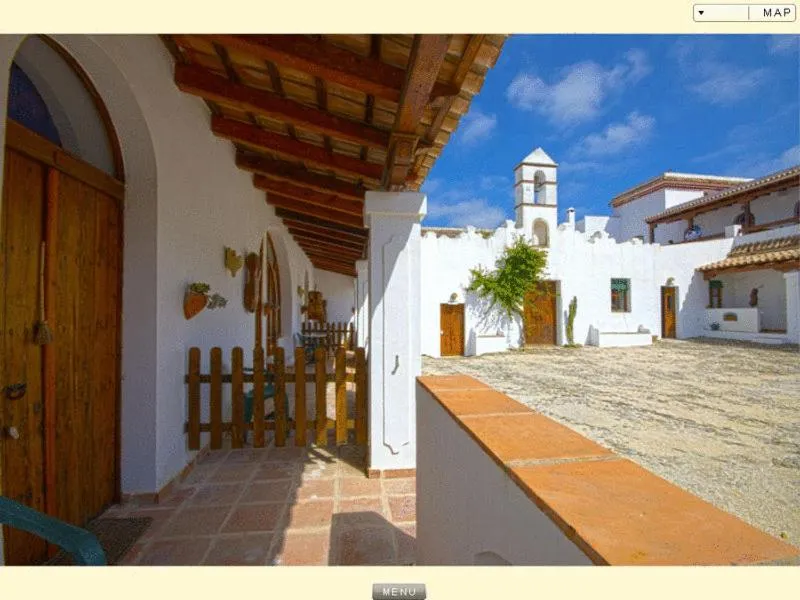 Property building in El Palomar de la Breña