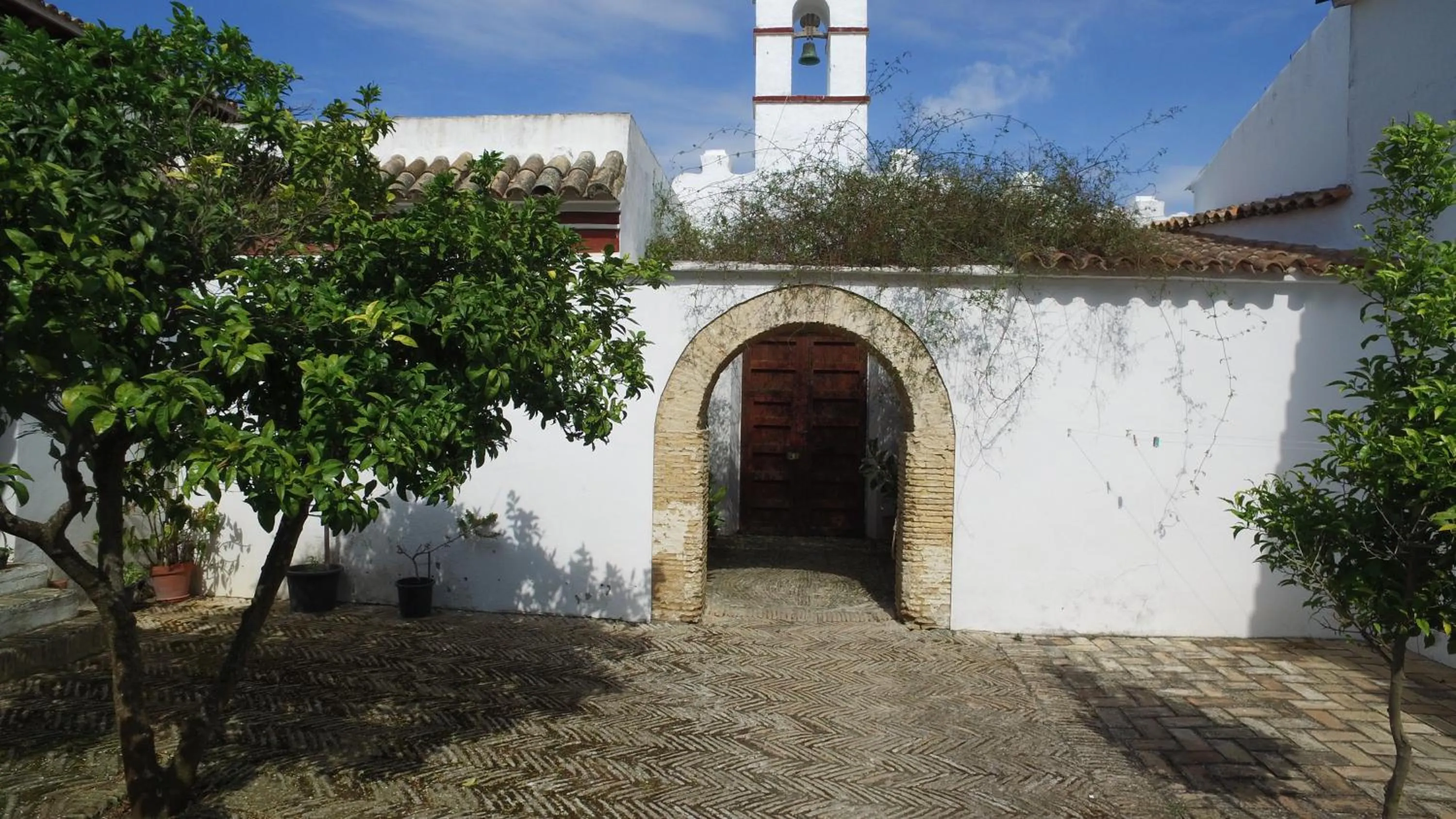 Property building in El Palomar de la Breña