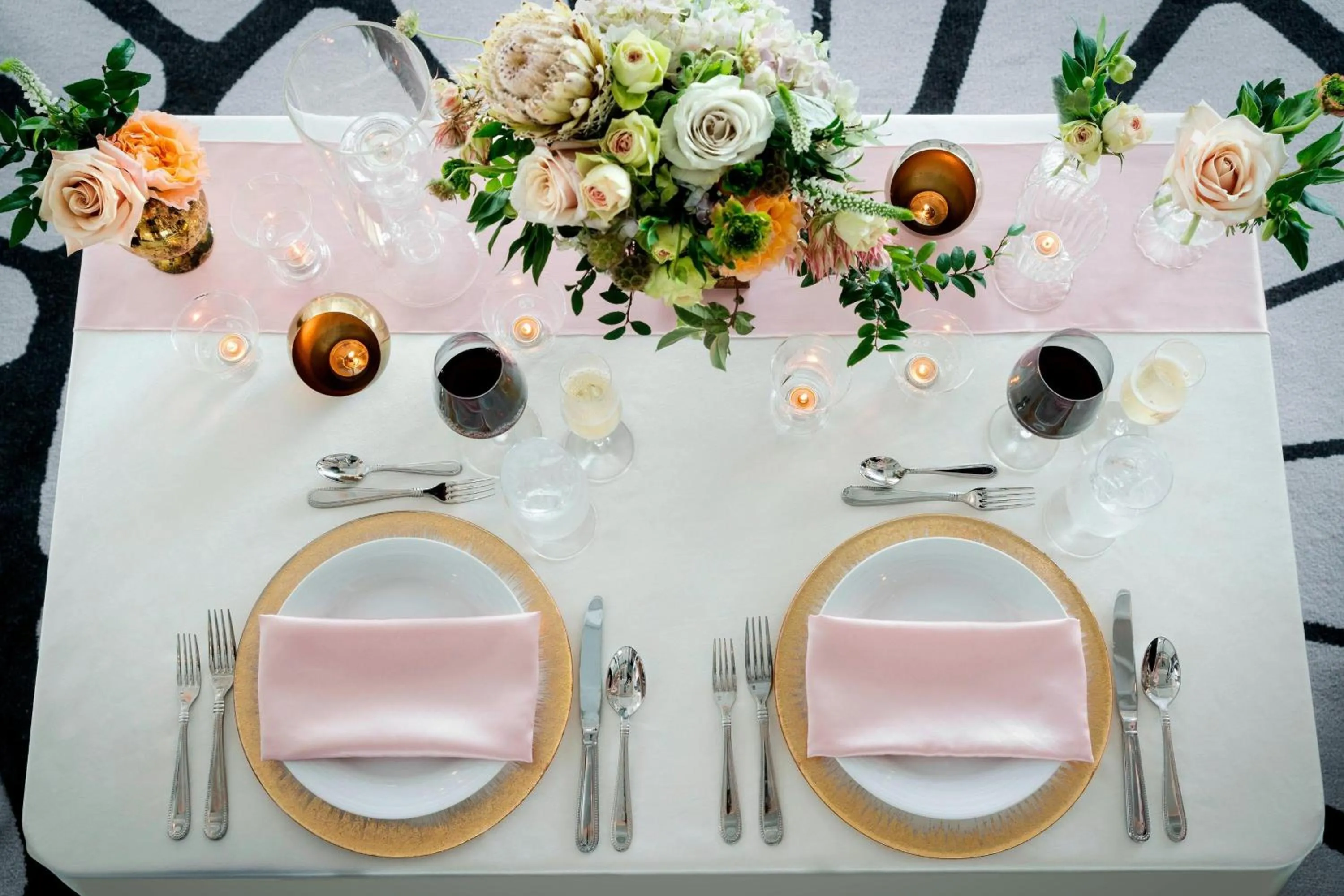 Banquet/Function facilities in Perry Lane Hotel, a Luxury Collection Hotel, Savannah