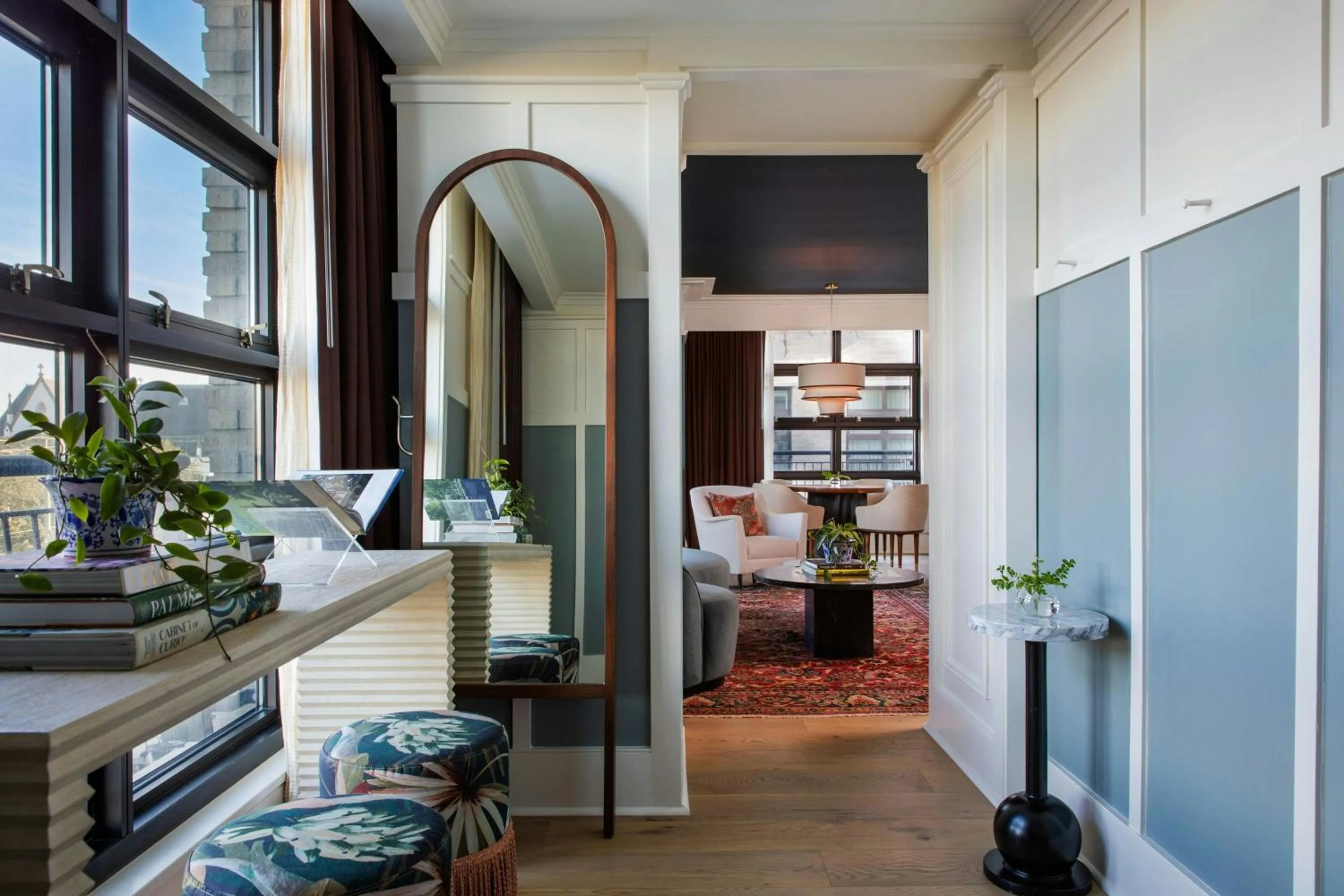 Photo of the whole room in Perry Lane Hotel, a Luxury Collection Hotel, Savannah