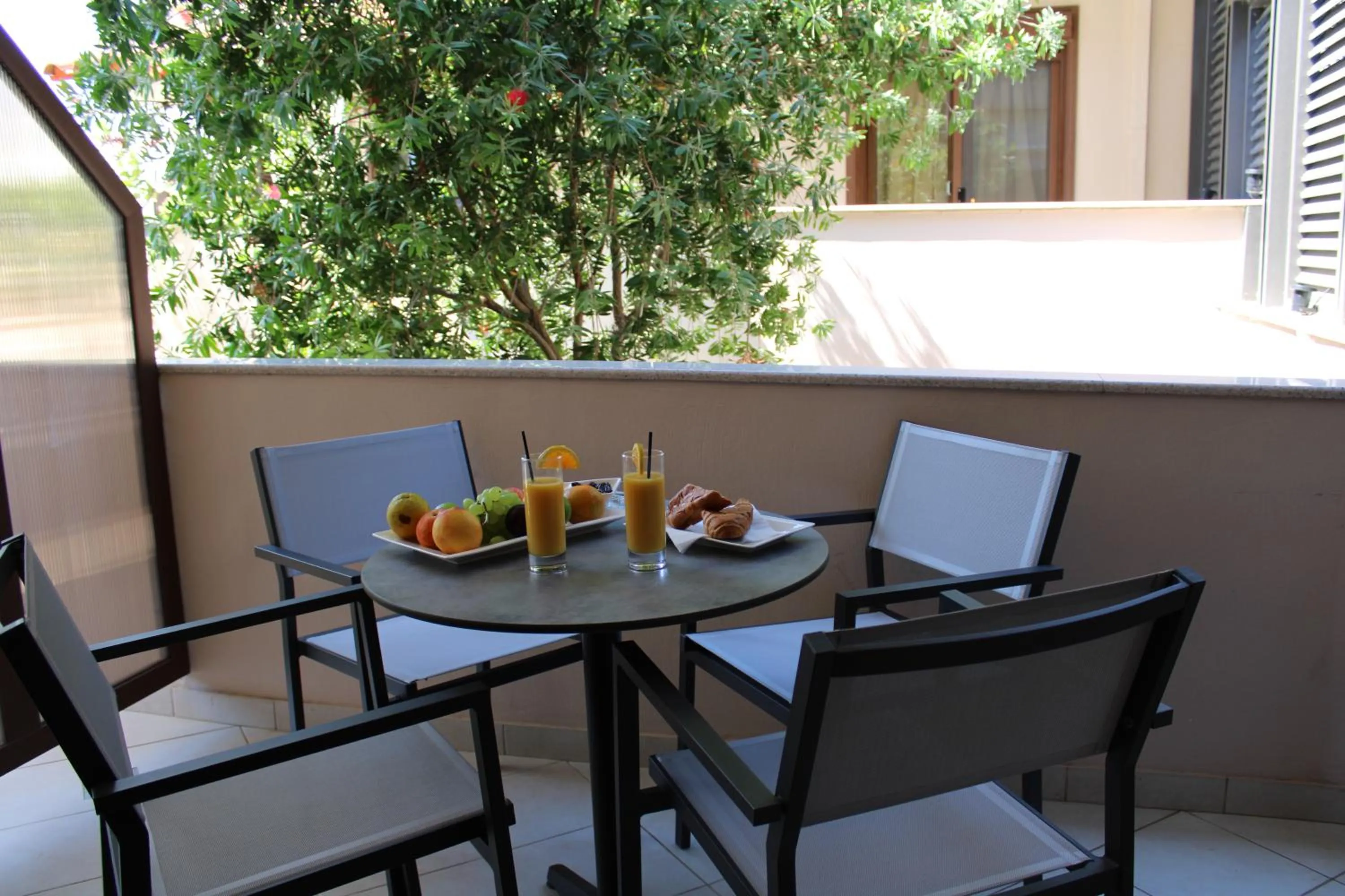 Photo of the whole room in Meliton Inn Hotel & Suites by the beach