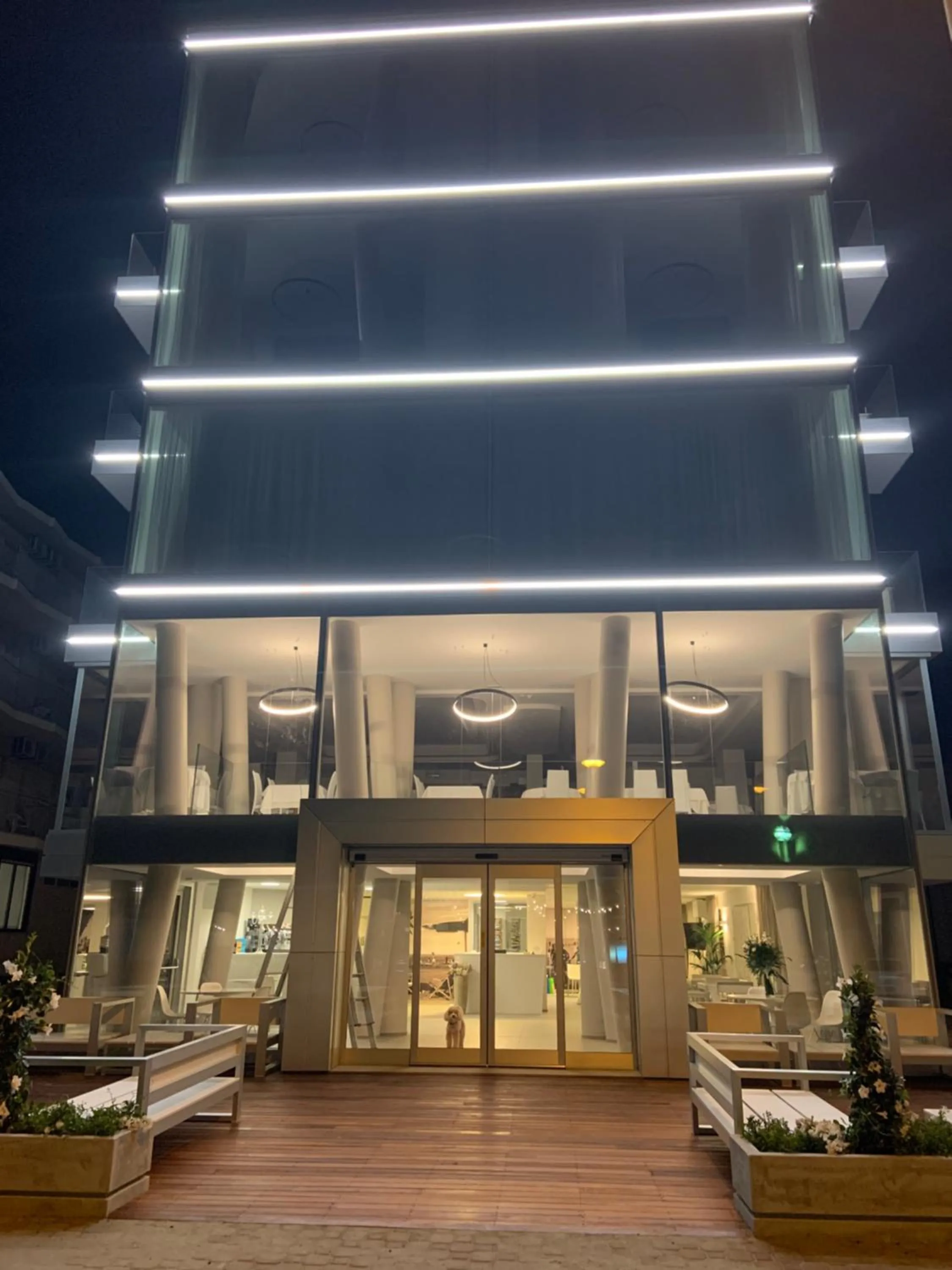 Property building in Hotel Commodore