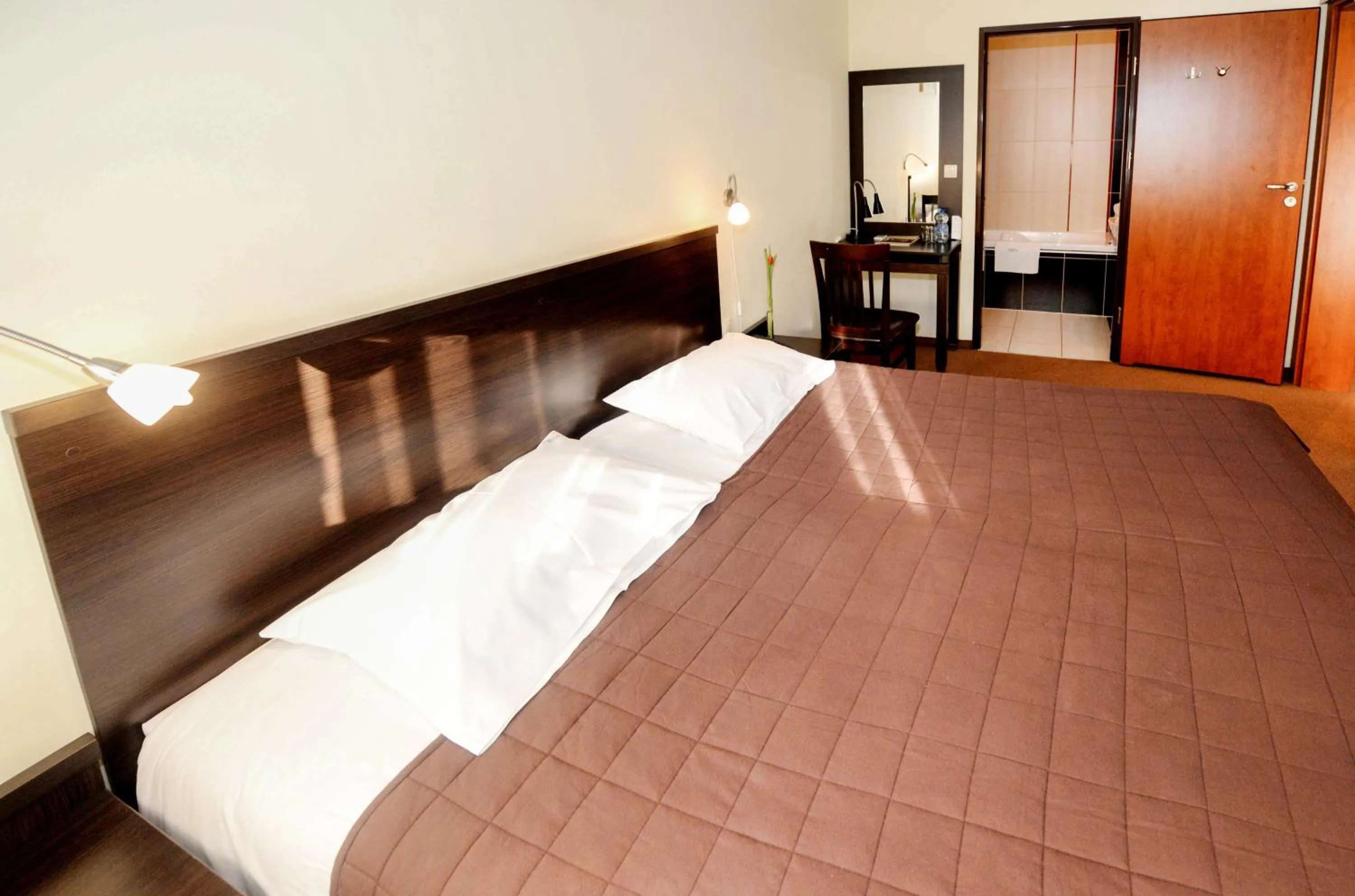 Bed in Hotel Liburnia