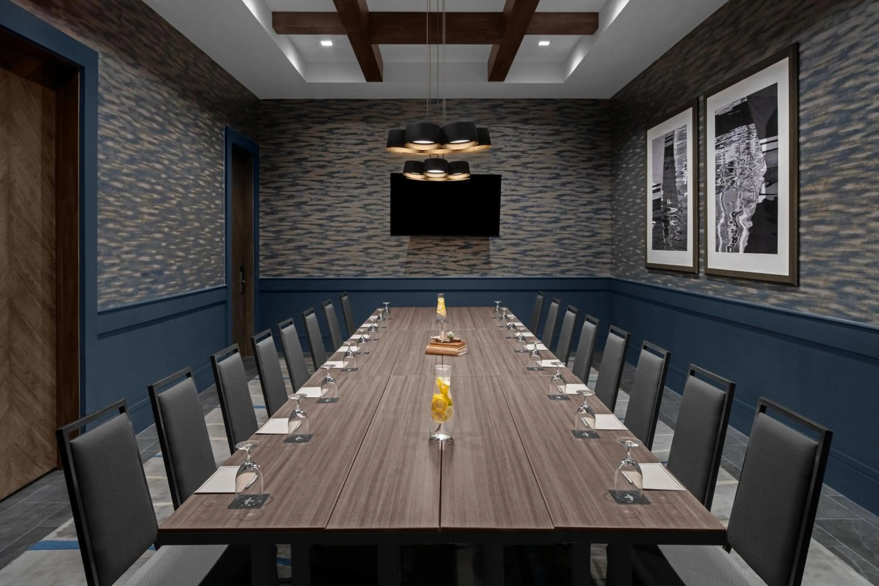 Meeting/conference room in Renaissance Columbus Westerville-Polaris Hotel