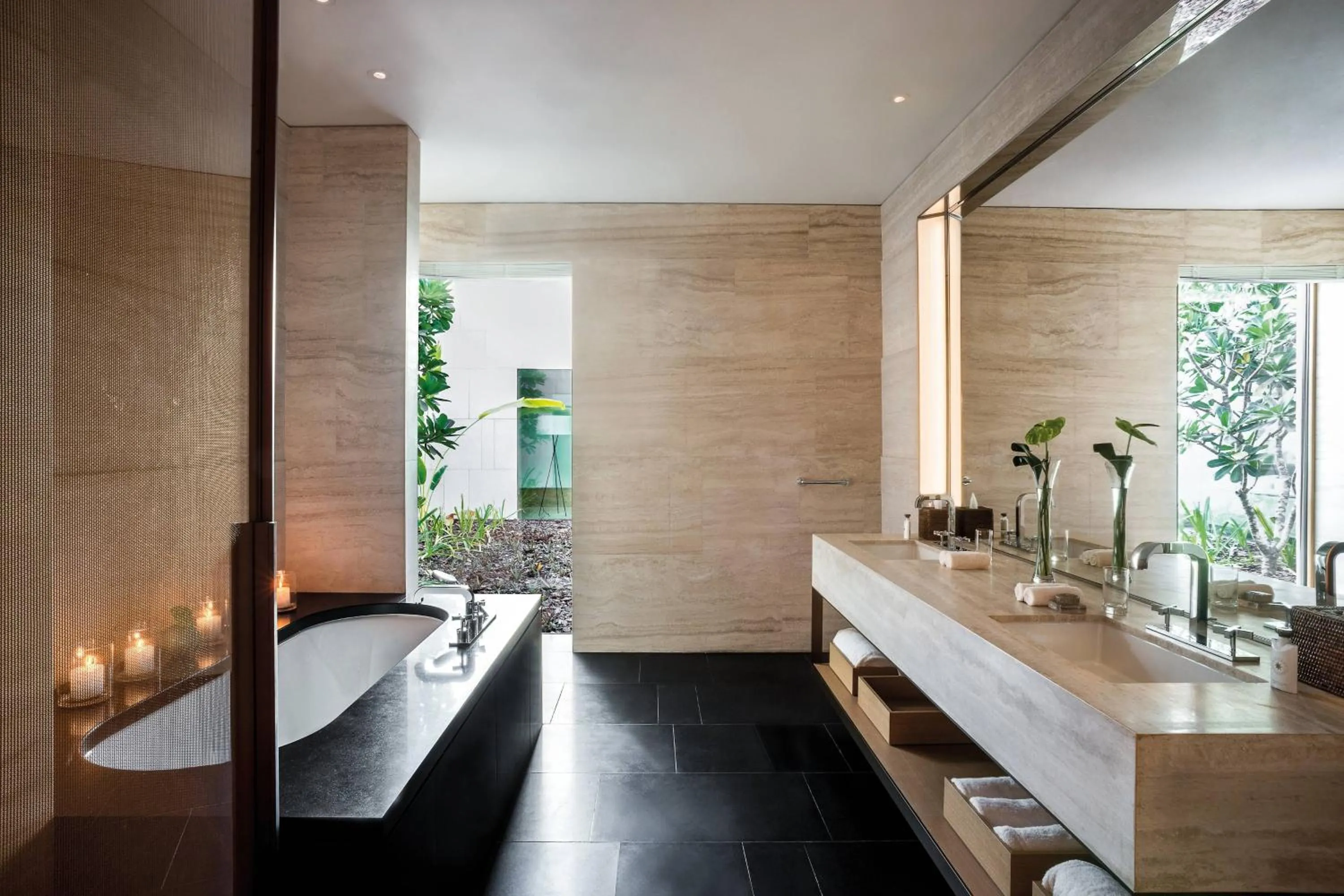 Bathroom in Bvlgari Resort Dubai