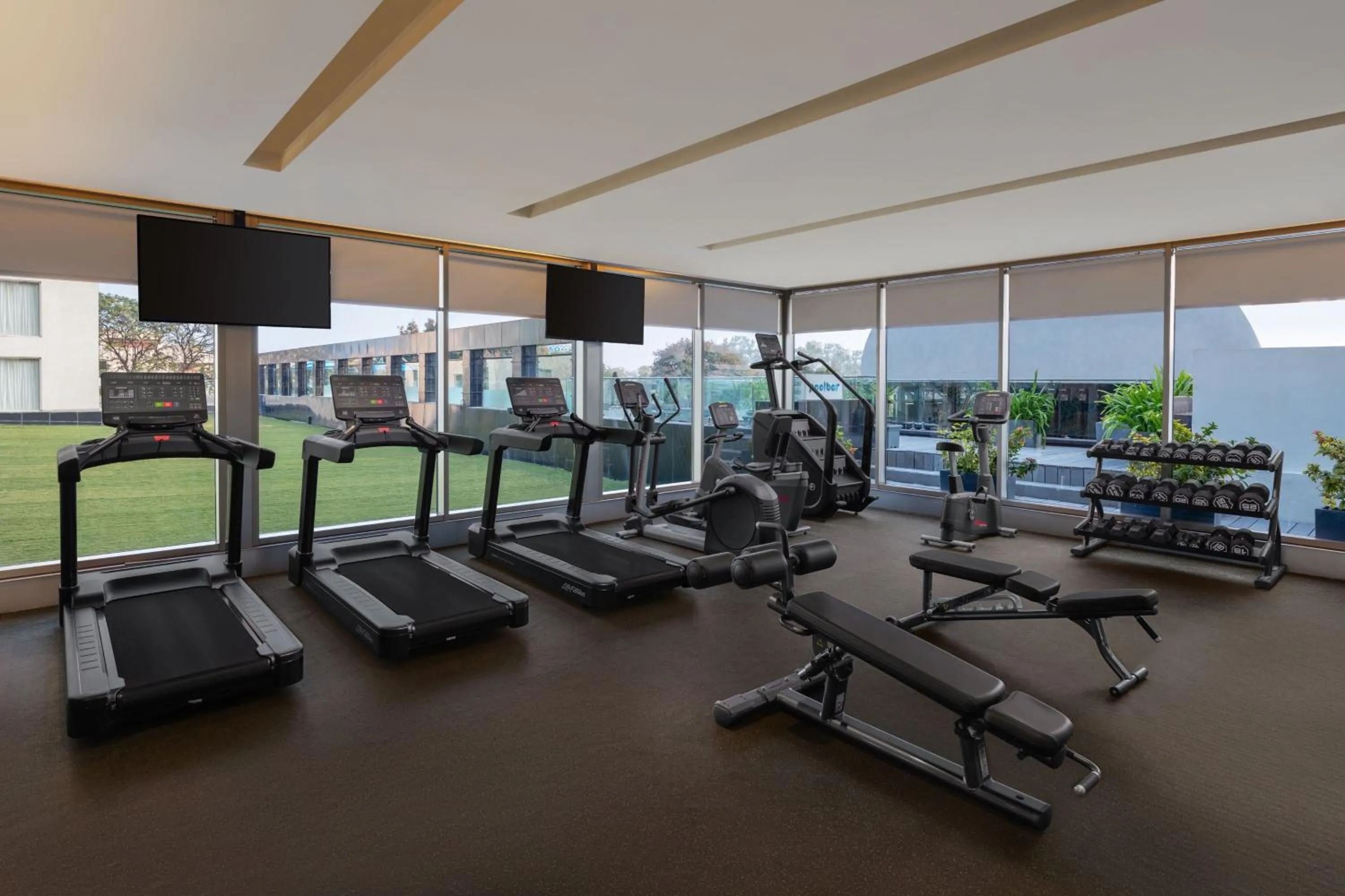 Fitness centre/facilities in Indore Marriott Hotel