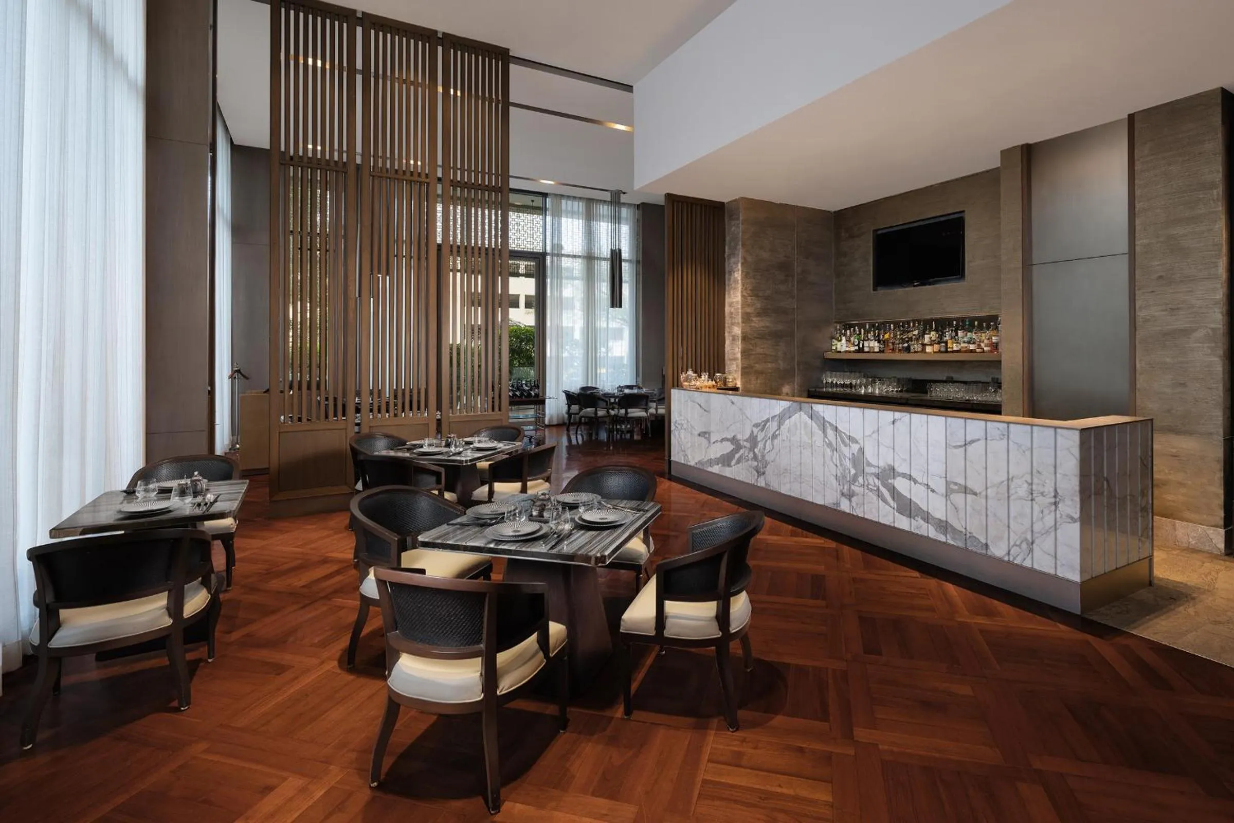 Restaurant/places to eat in Indore Marriott Hotel