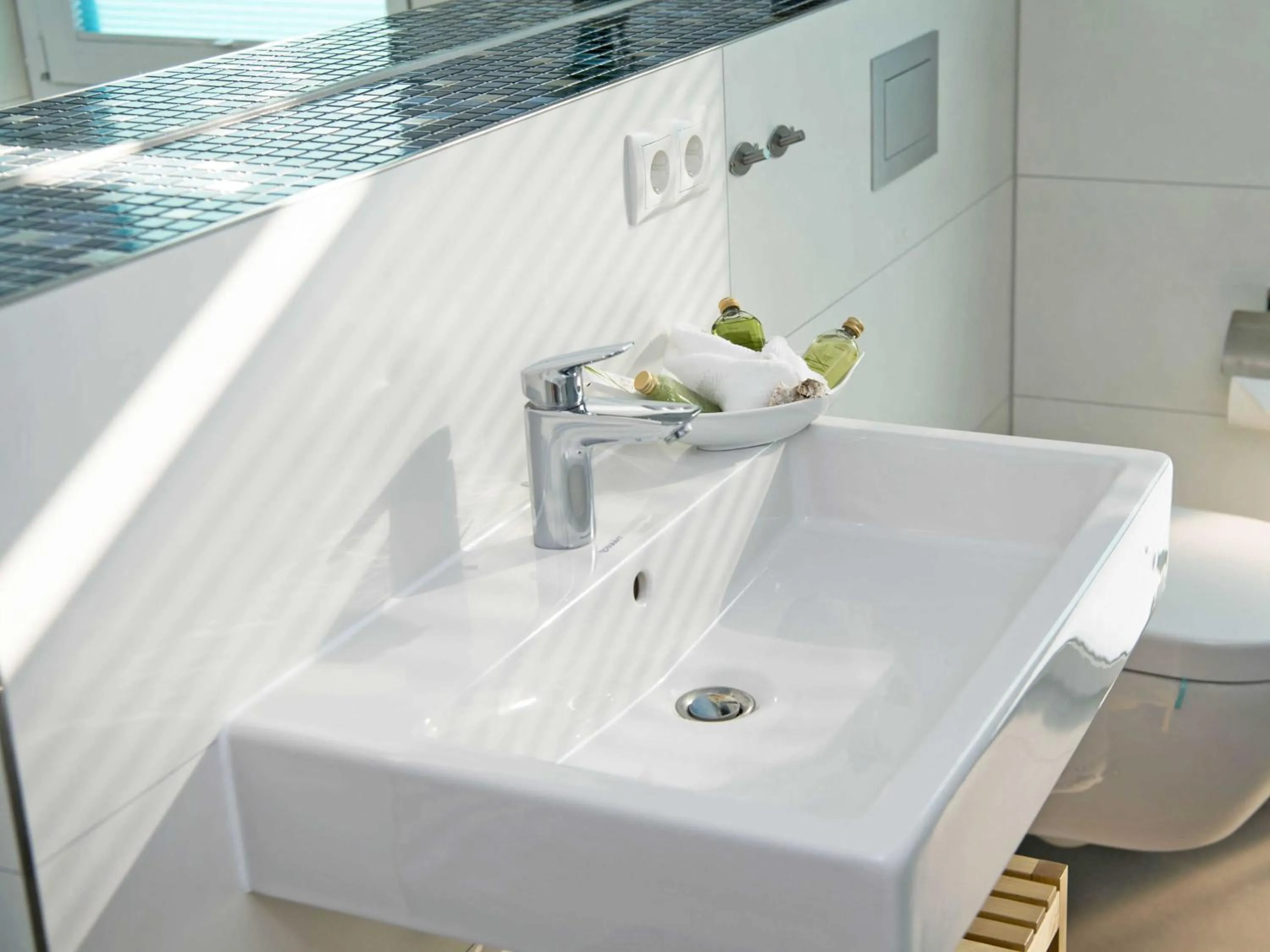 Bathroom in Haus Königsstuhl in Sellin - Penthouse mit Kamin und Balkon