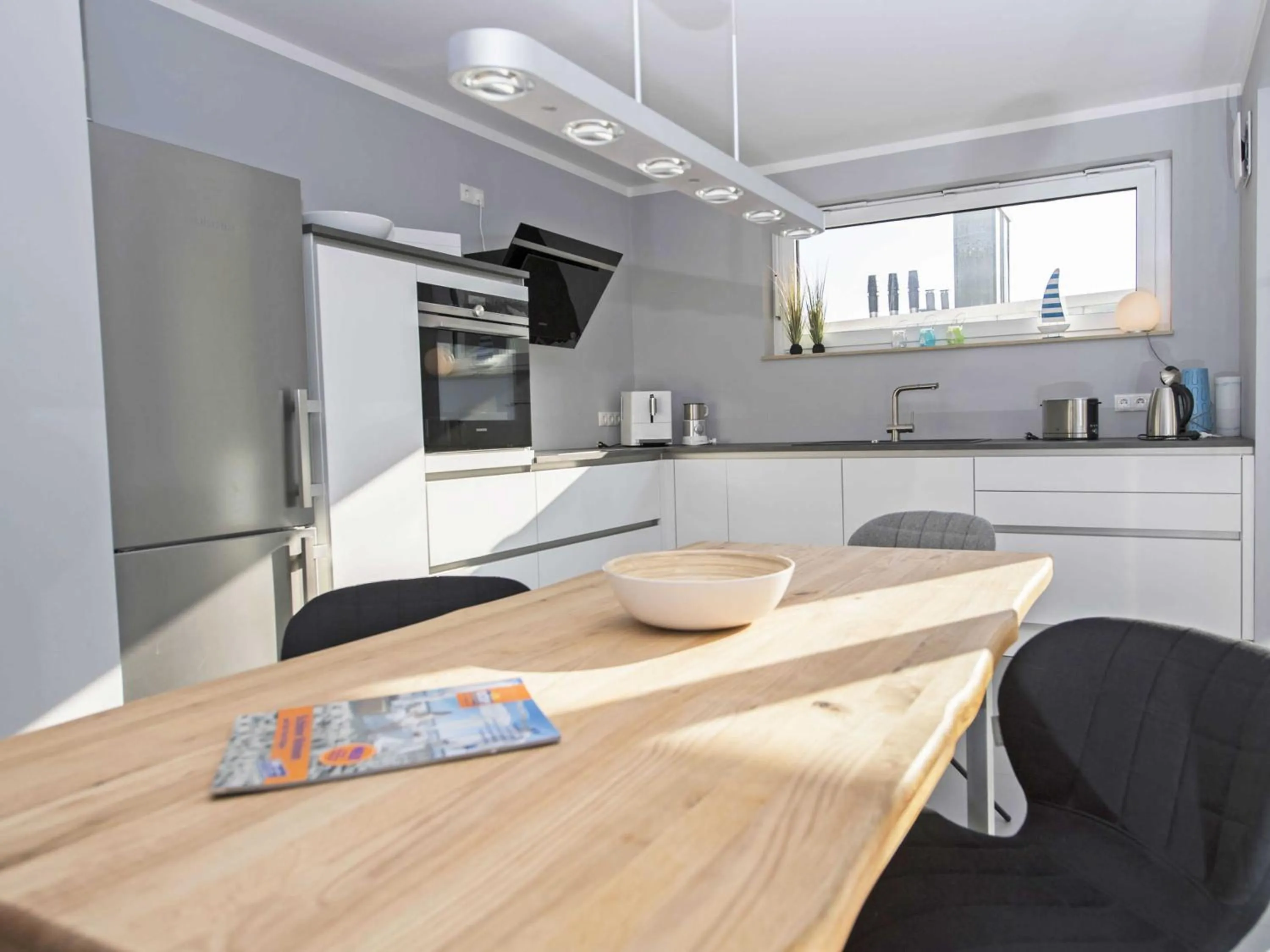 Coffee/tea facilities in Haus Königsstuhl in Sellin - Penthouse mit Kamin und Balkon