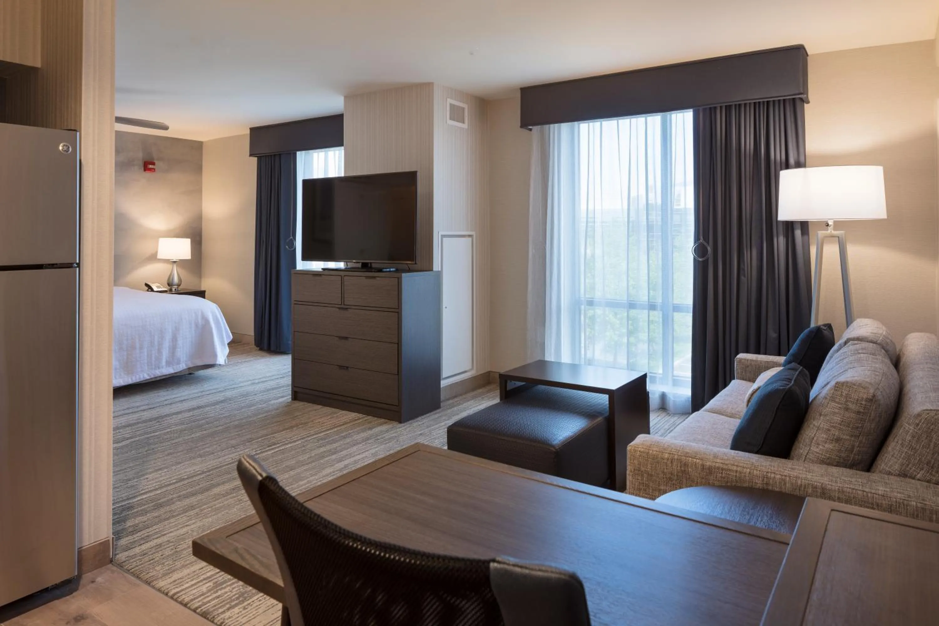 Living room, Bed in Homewood Suites by Hilton Needham Boston