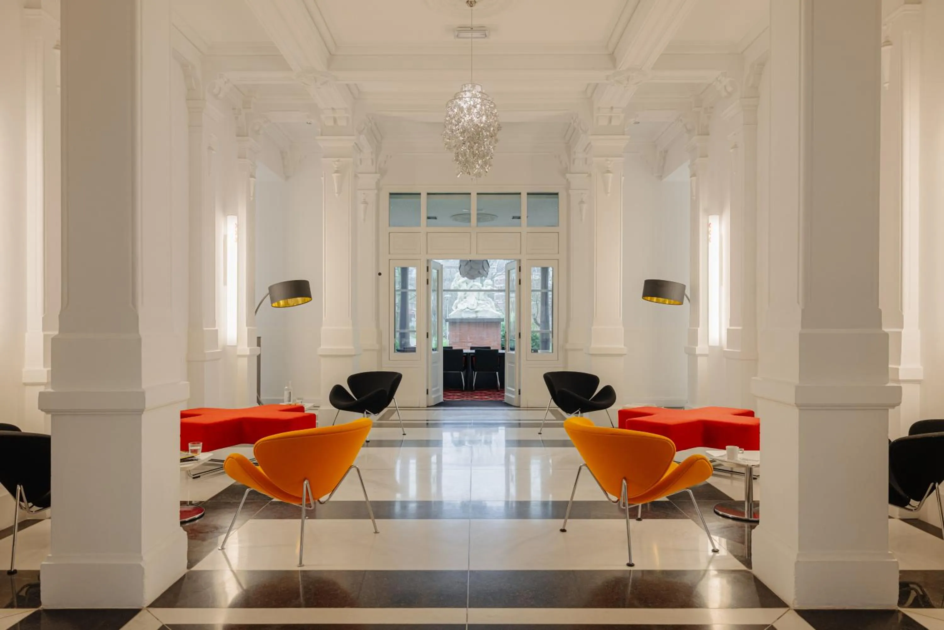 Lobby or reception in The Manor Amsterdam