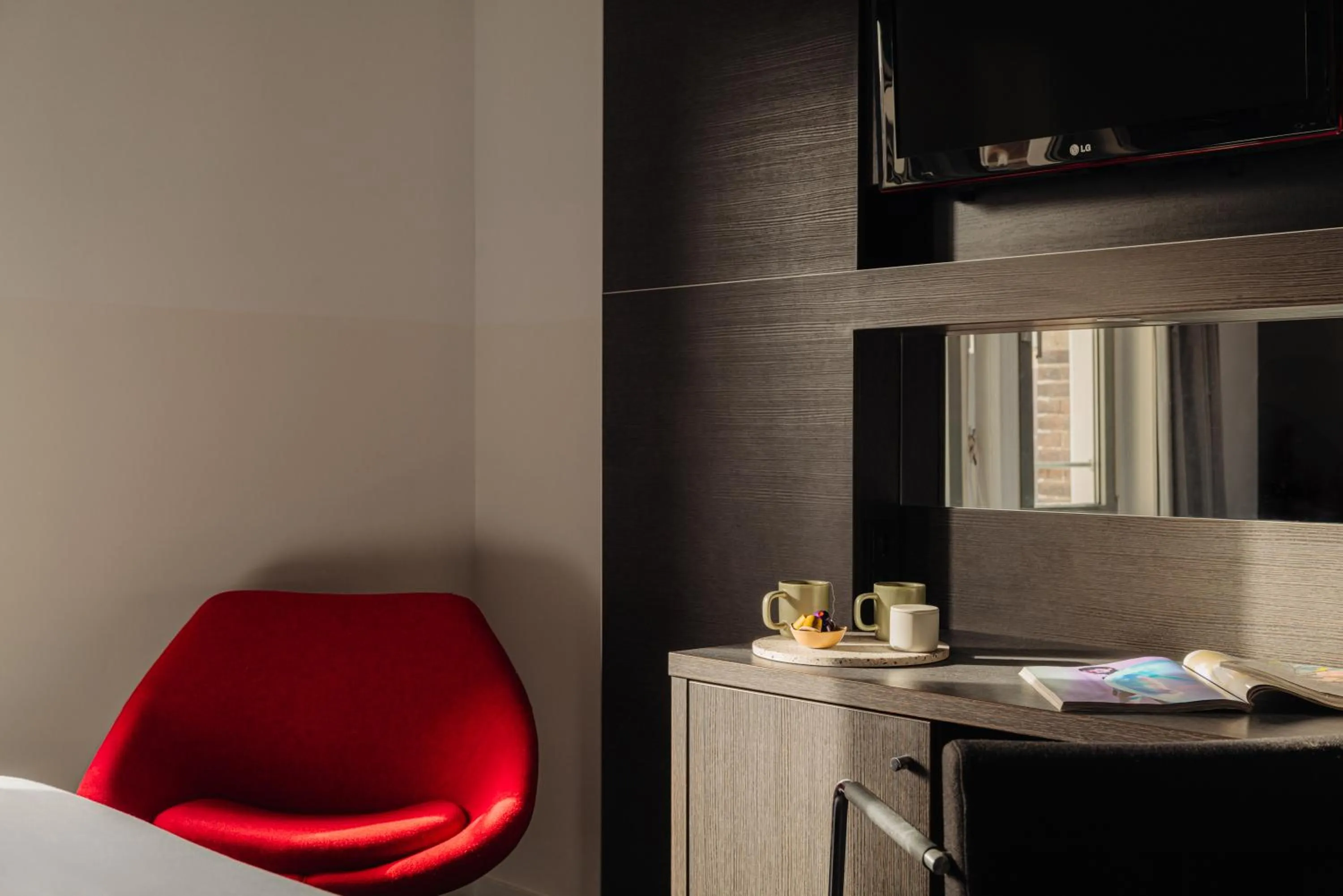 Bedroom in The Manor Amsterdam