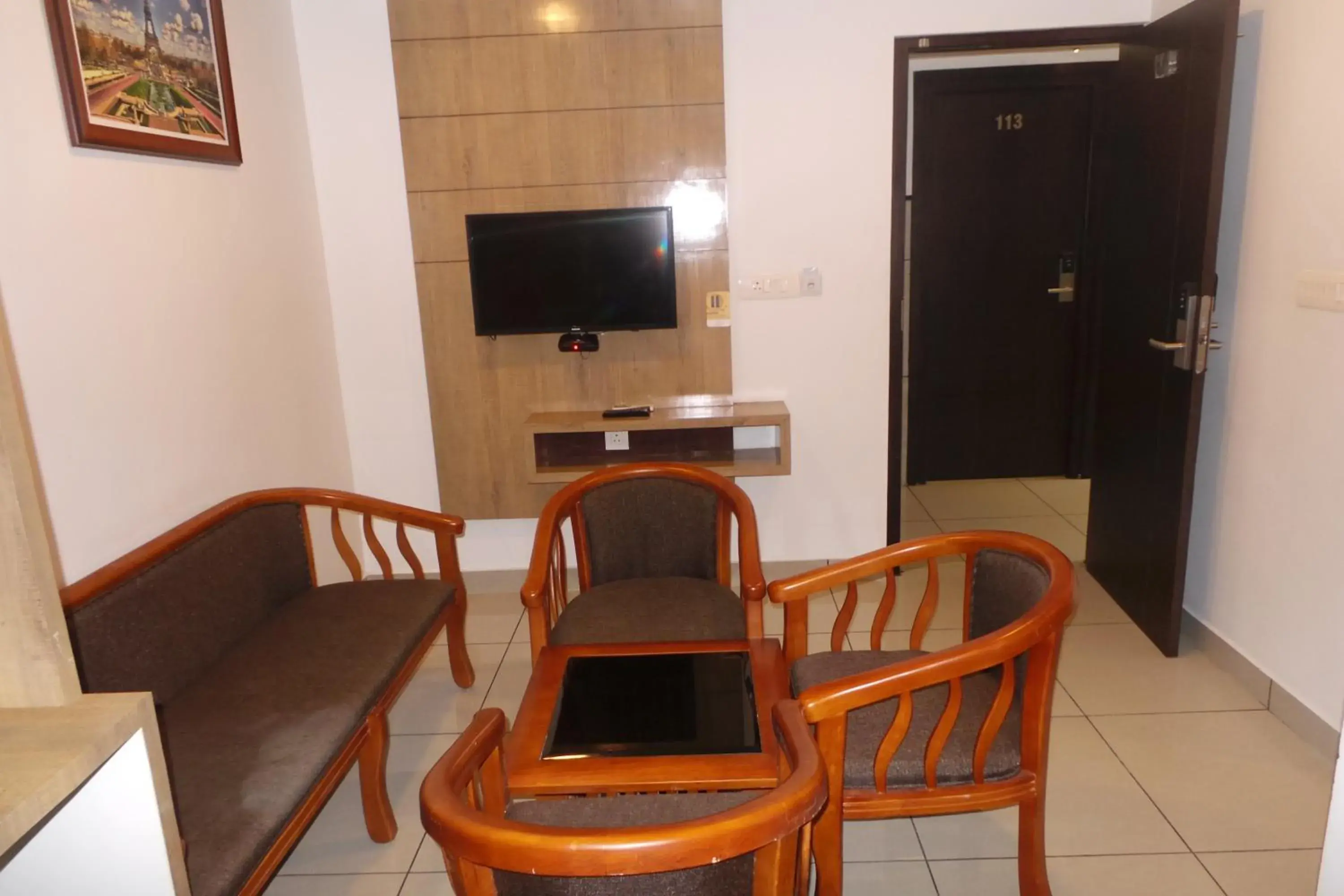 Superior Double Room in SAAS Residency Superior Double Room in SAAS Residency