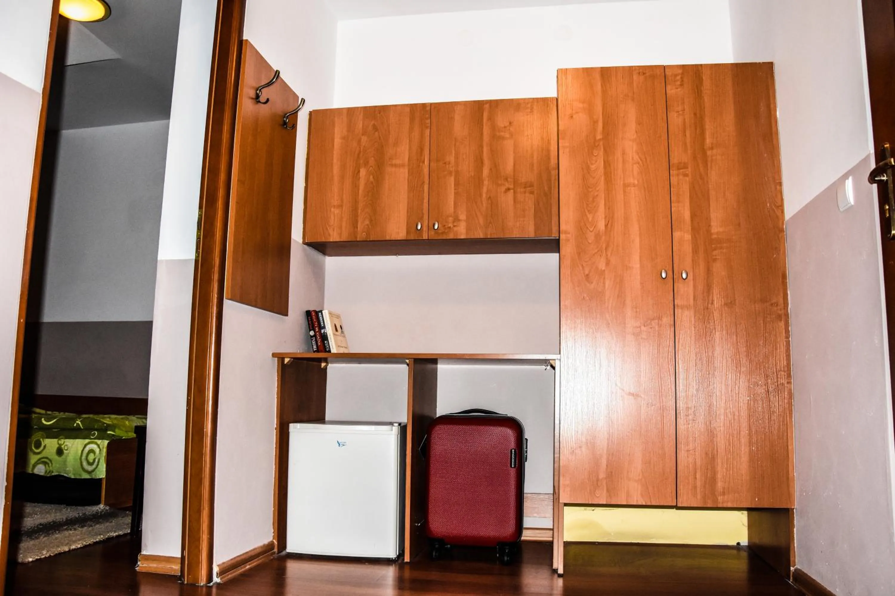 wardrobe in Motel Na Skarpie