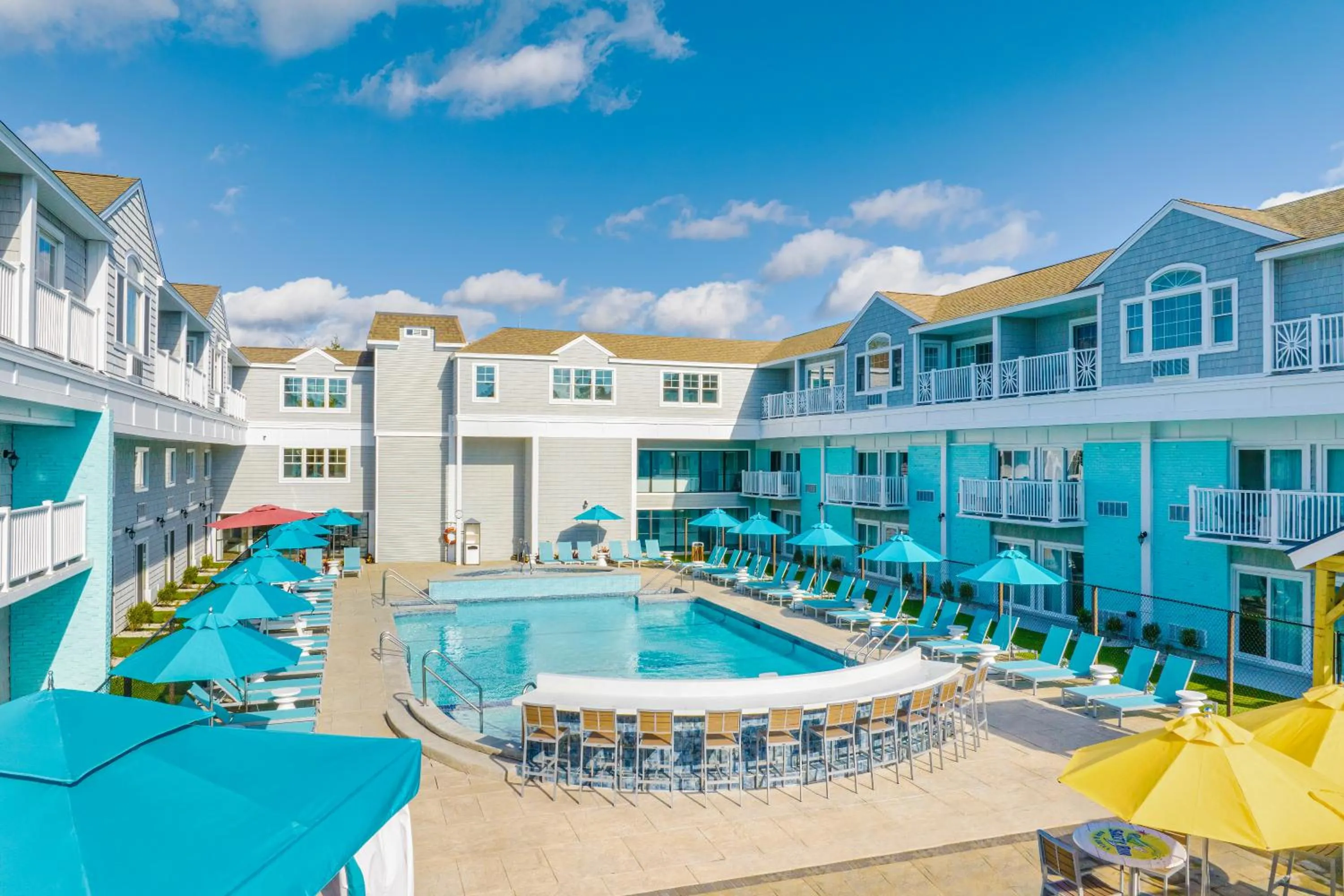 Swimming pool in Margaritaville Resort Cape Cod