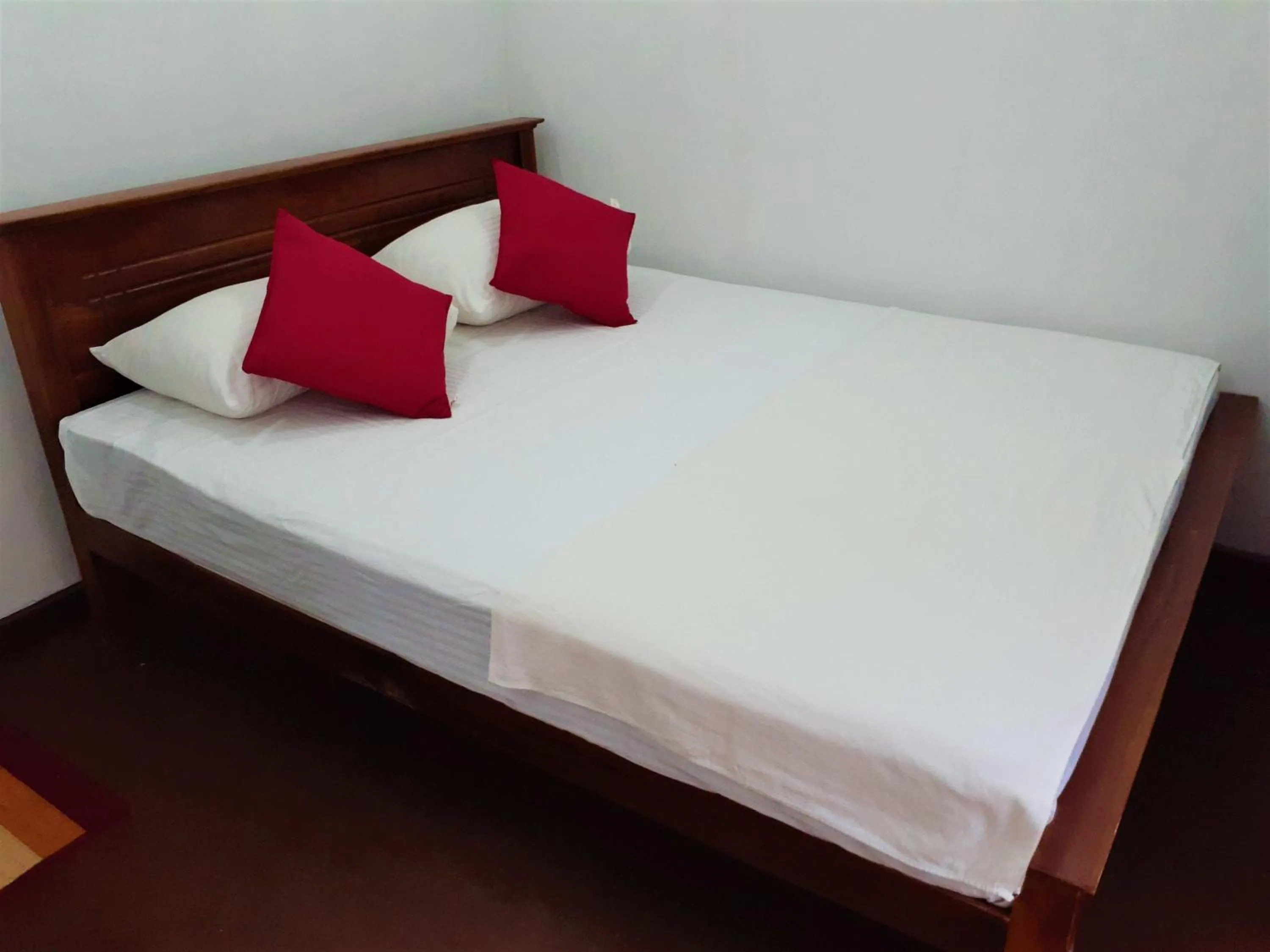 Bed in Kandy Mountain Cottage