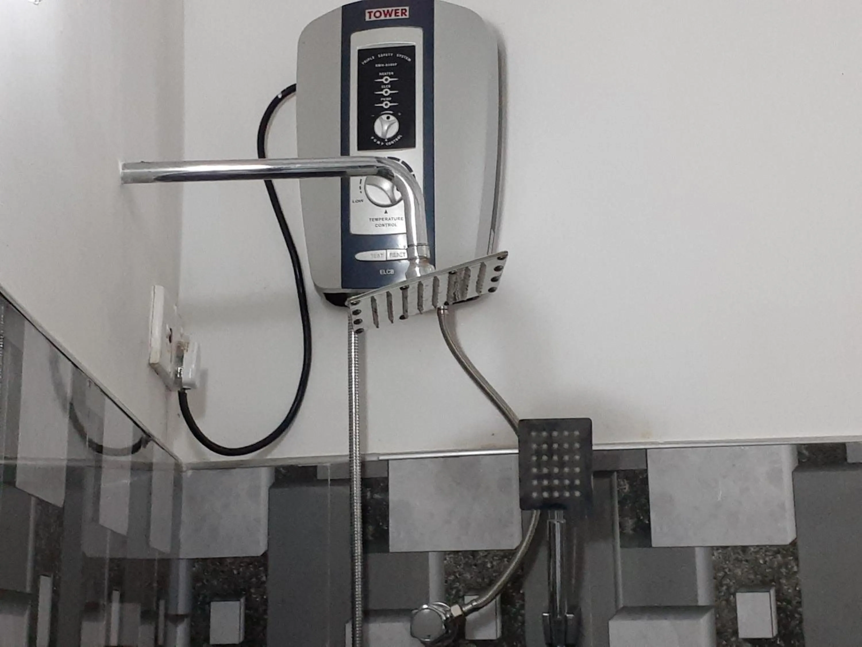 Bathroom in Kandy Mountain Cottage