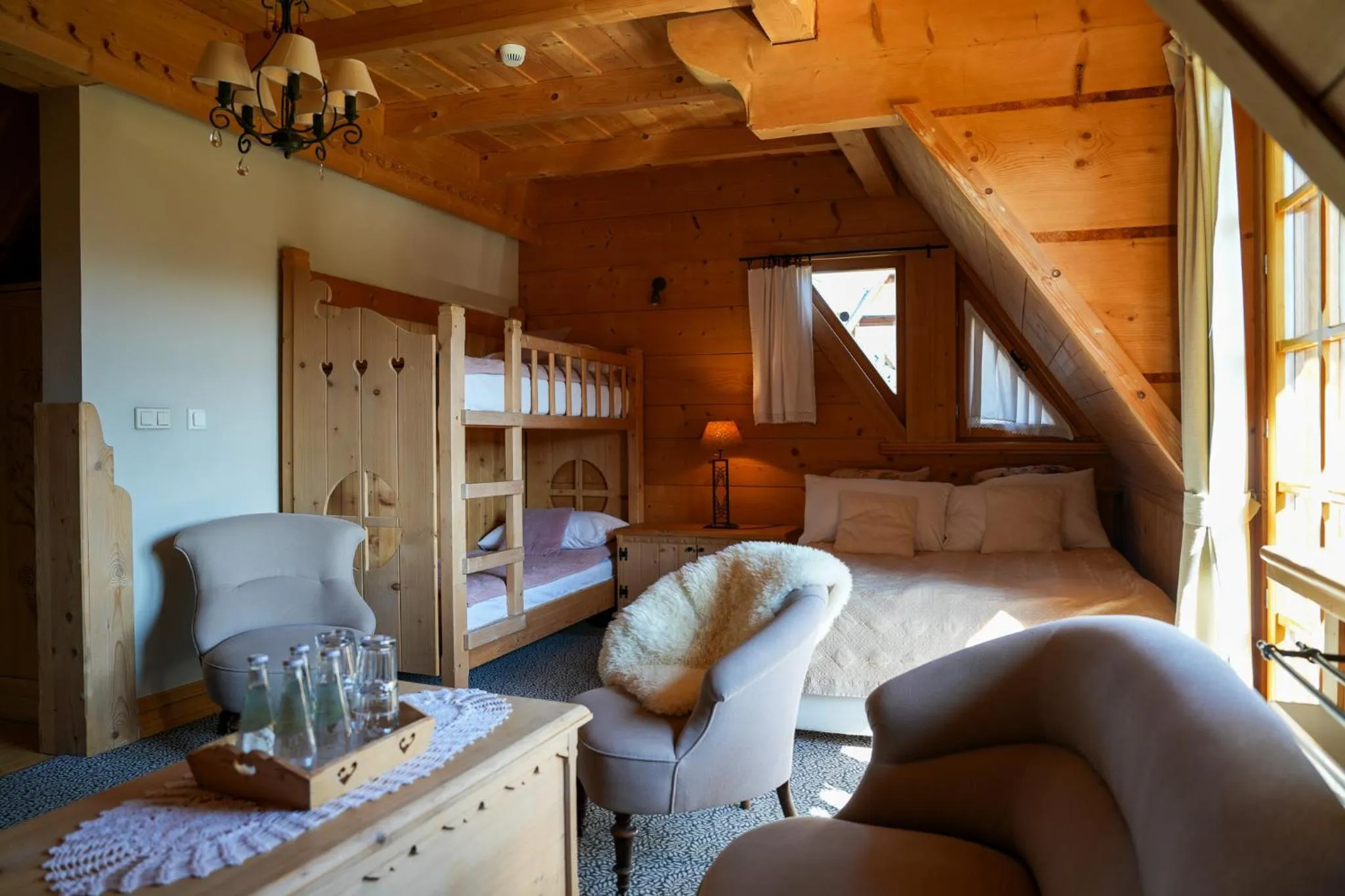 Photo of the whole room in Villa Miodula- zwierzęta akceptowane bezpłatnie, bezpośredni widok na góry, parking w cenie!