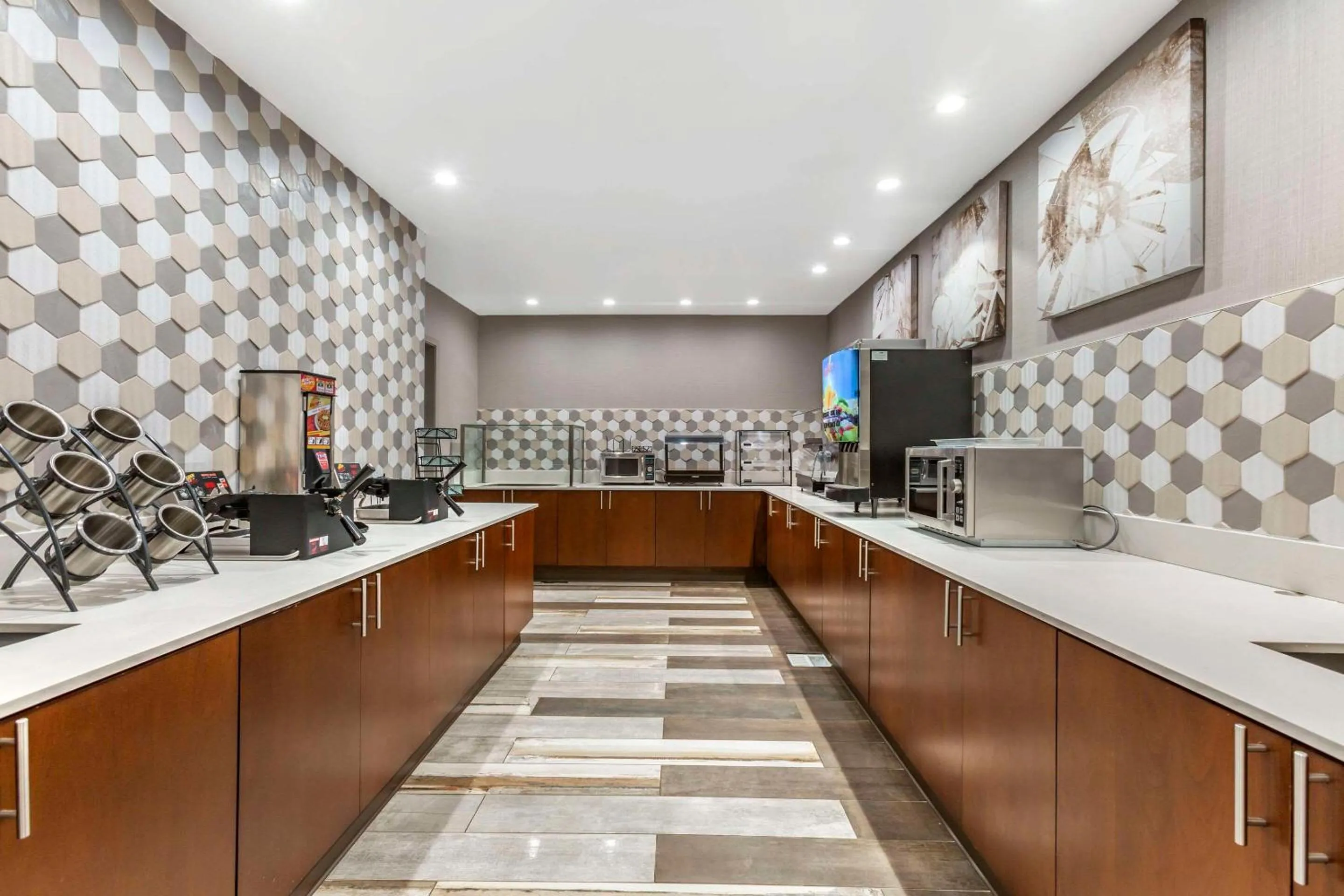 Breakfast in Windmill Suites Surprise - Phoenix, an Ascend Collection Hotel