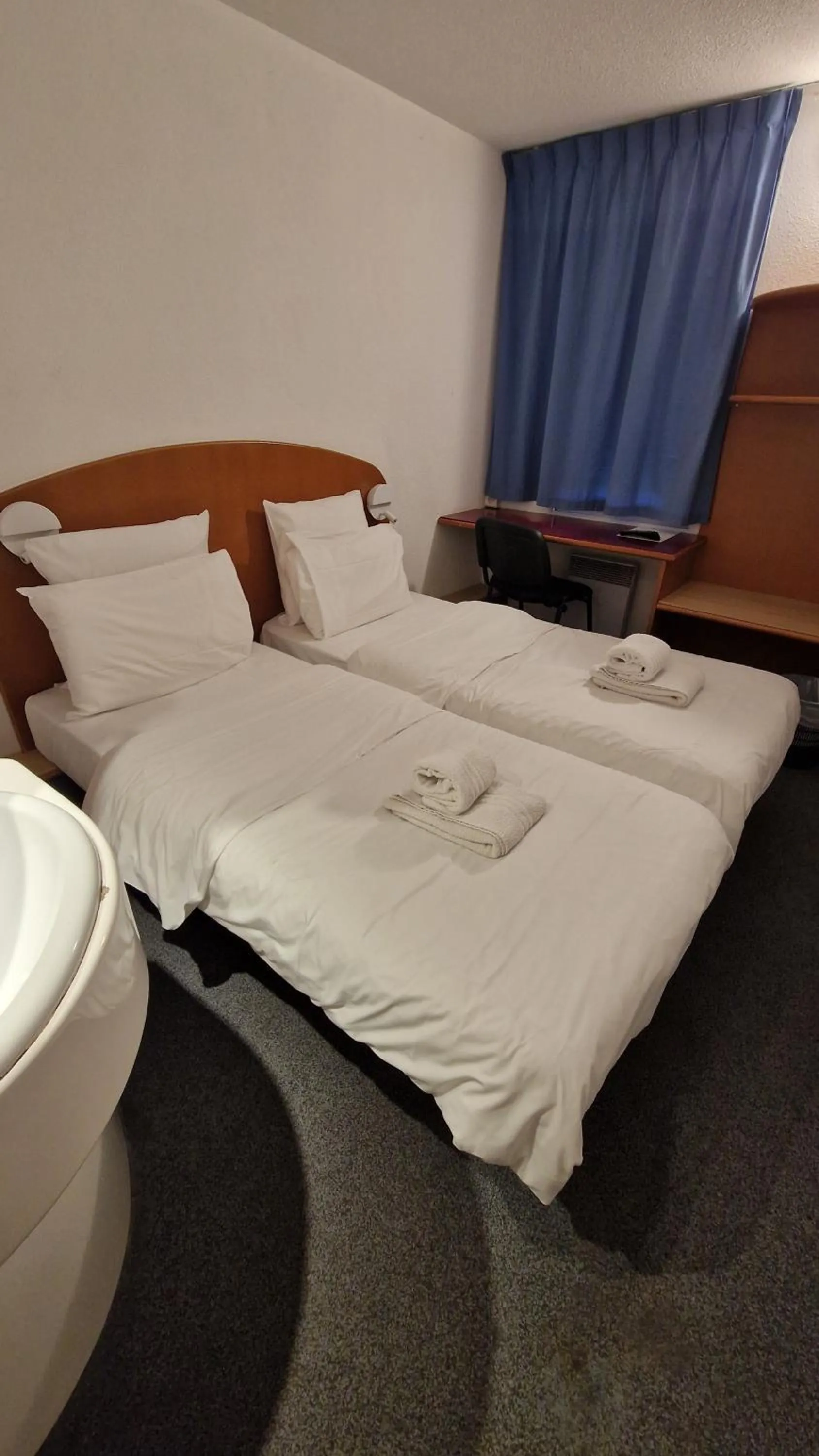 Bed in Quick Palace Epinal