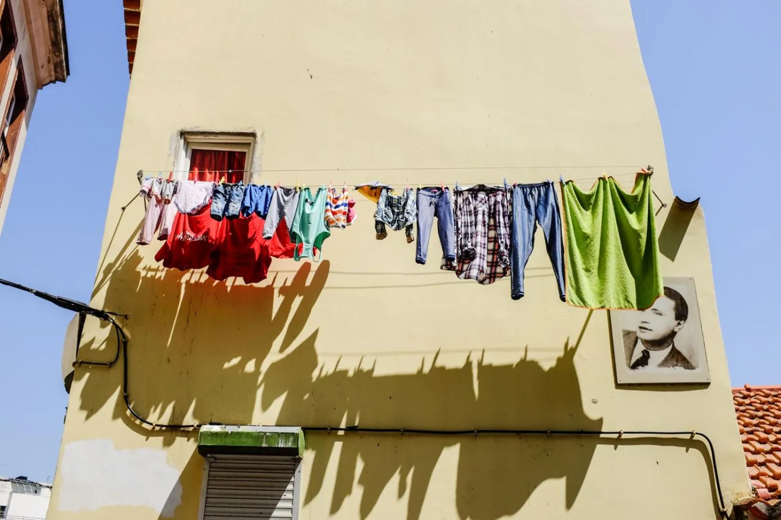 Neighbourhood in Lisbon Poets Inn