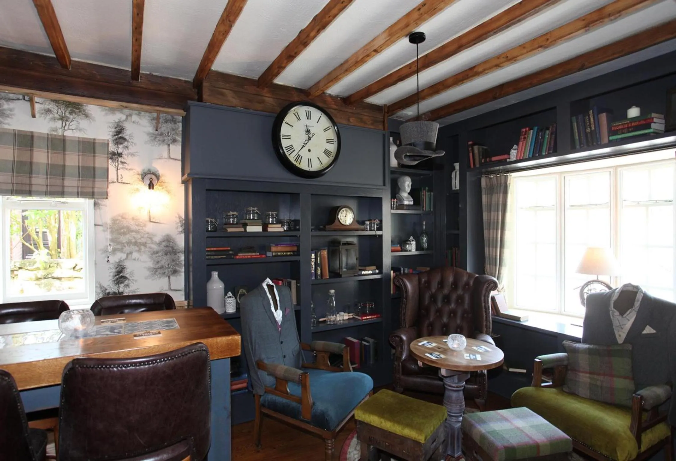 Lounge or bar in The Falcon Inn