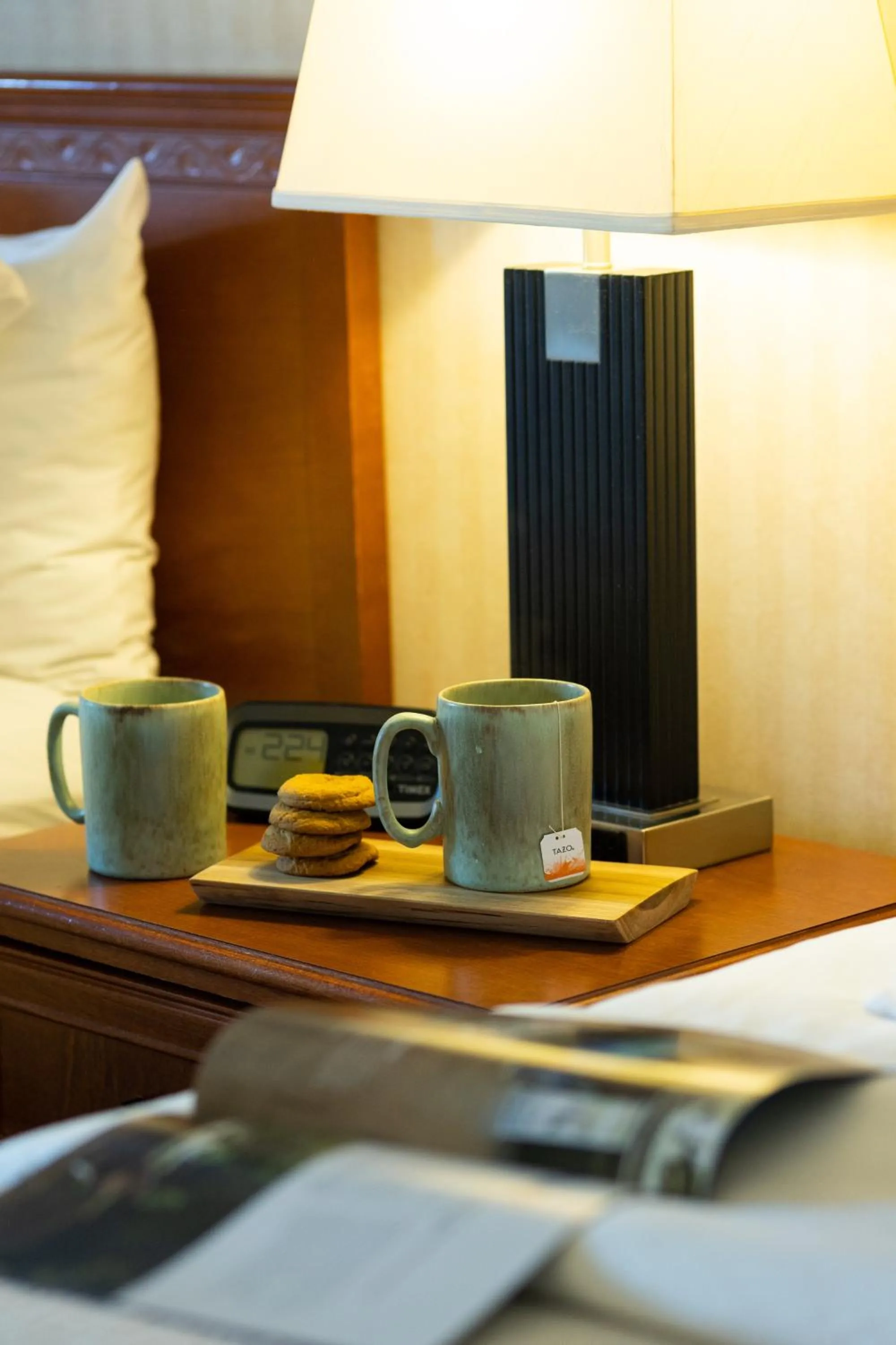 Coffee/tea facilities in Inn on Long Lake