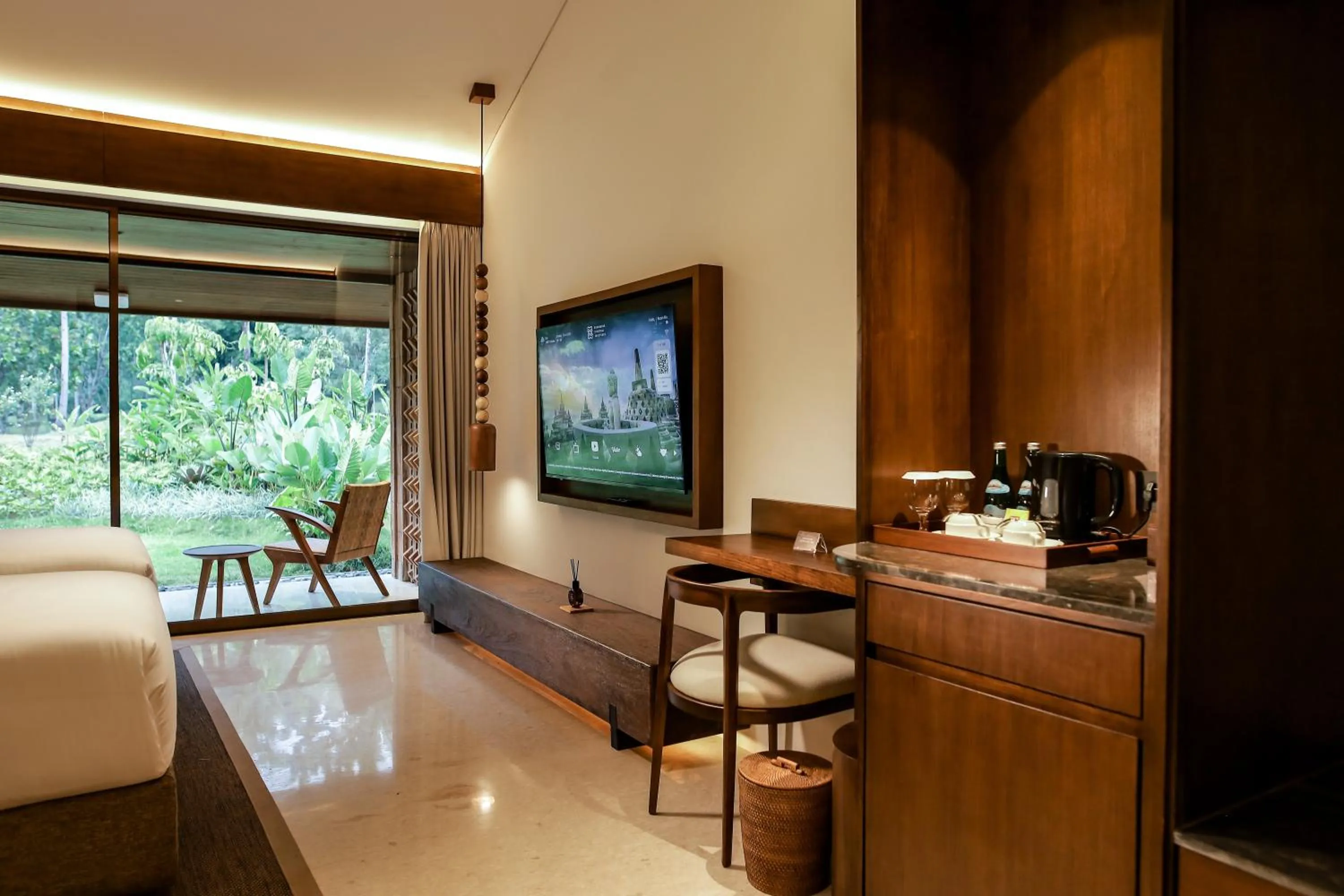 Bed in Manohara Borobudur Cultural Center