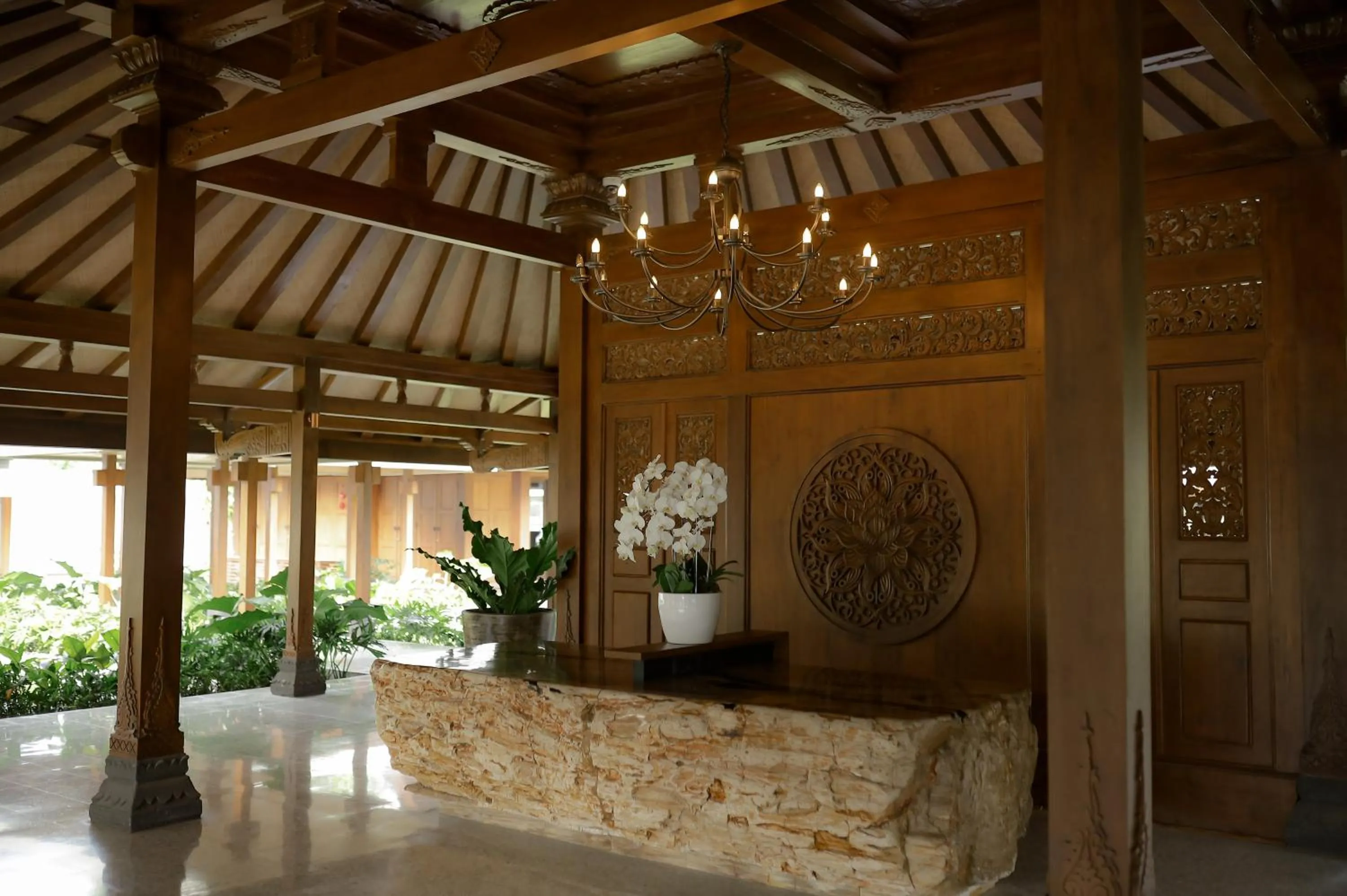 Manohara Borobudur Cultural Center